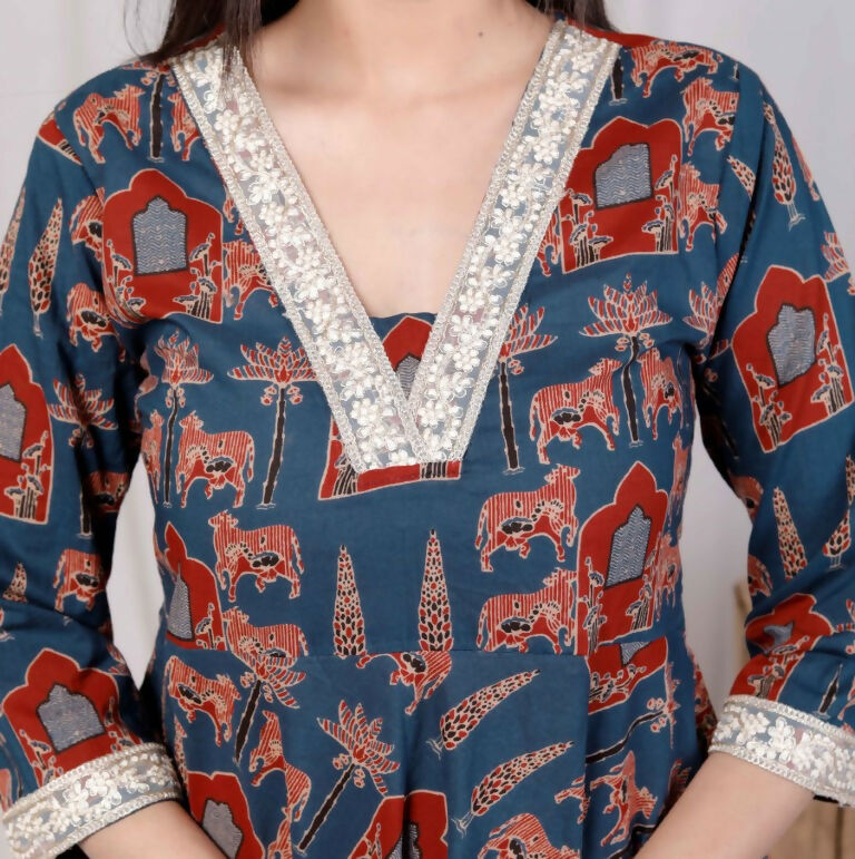 Miravan Women's Pure Cotton Blue Animal Printed Zari Lace Work Yoke Anarkali Kurta