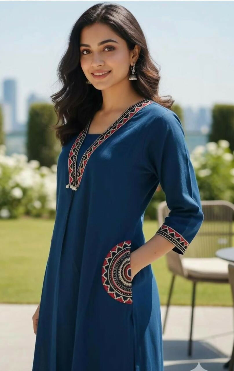 Miravan Womens Blue Straight Kurta With Palazzo Set