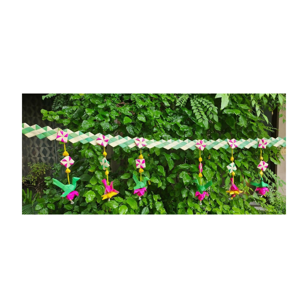 Shuddh Natural Hand Made Palm Leaf Parrot Bandhanwar 