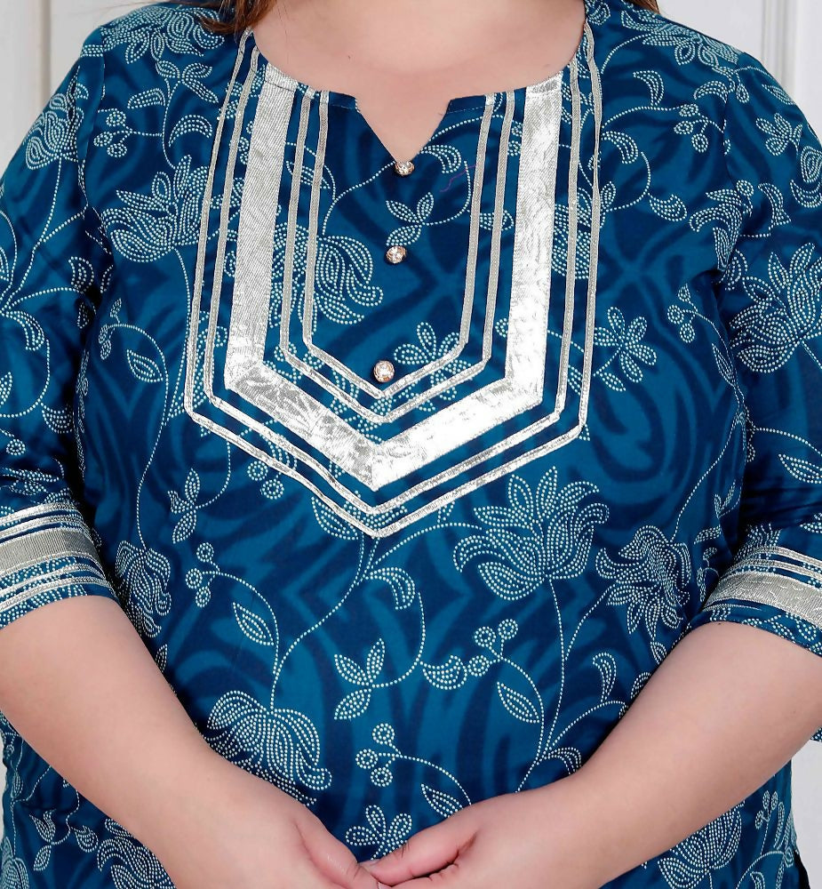 Miravan Plus Size Women'S Cotton Floral Printed V-Neck Kurta With Flared Palazzo