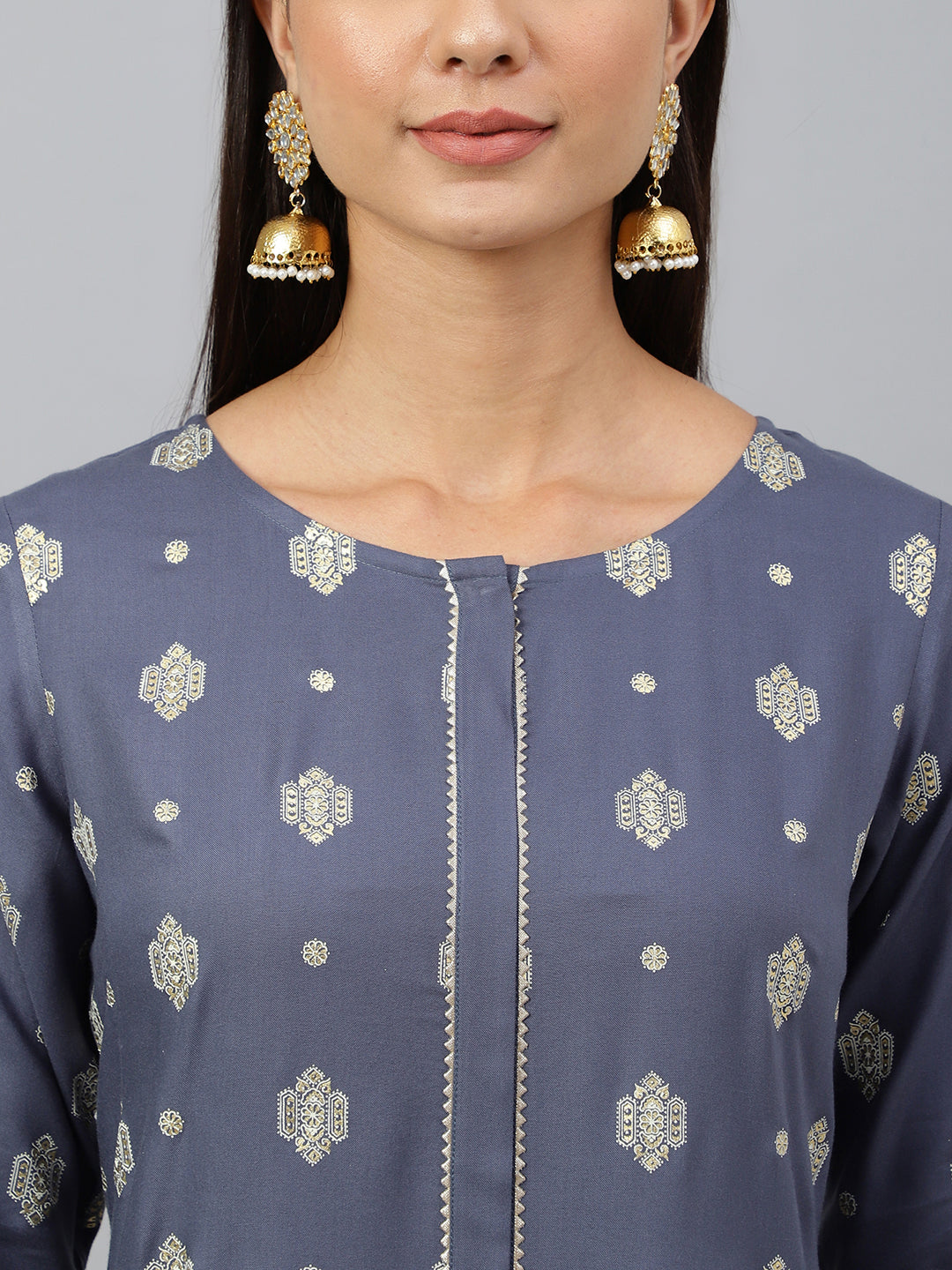 Janasya Women's Grey Rayon Ethnic motifs Festive Straight Kurta 