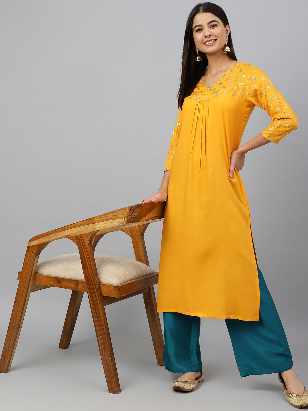 Janasya Women's Orange Rayon Gold Floral Print Festive Straight Kurta 