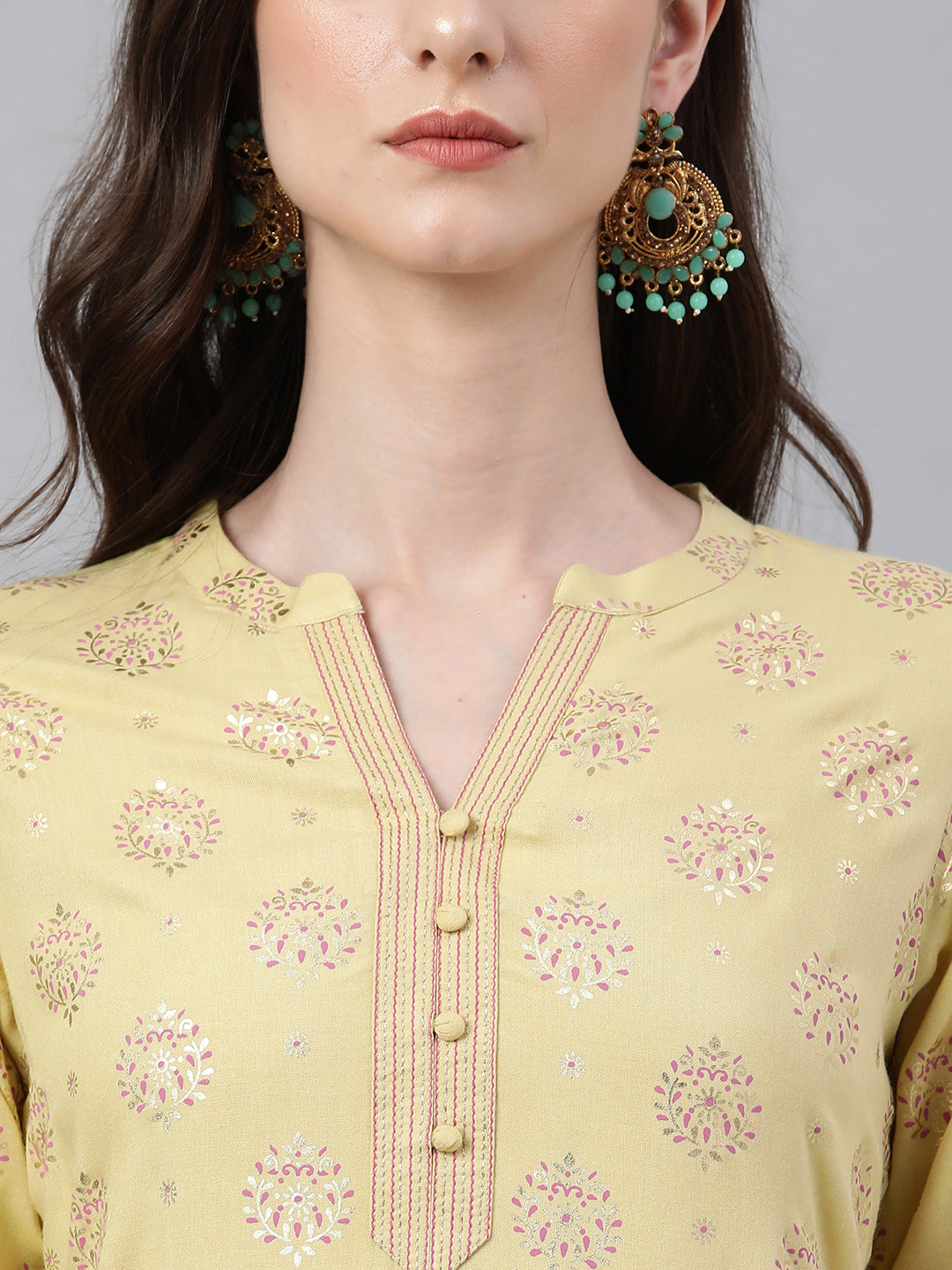 Janasya Women's Yellow Rayon Ethnic motifs Festive Straight Kurta 