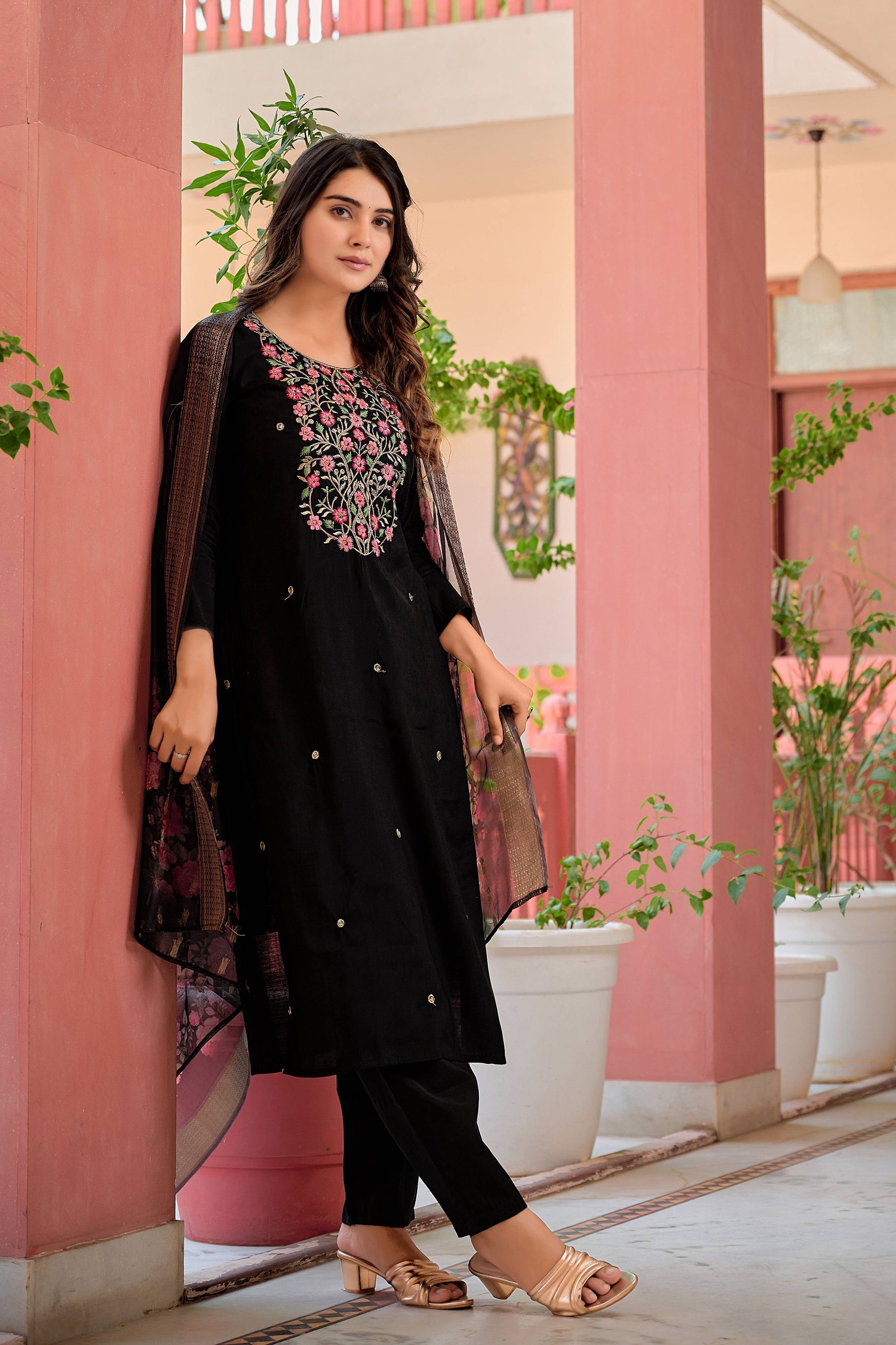 Hand Embroidered Kurta With Pant & Dupatta Premium Luxury, Multicolor - Hiral Fashion