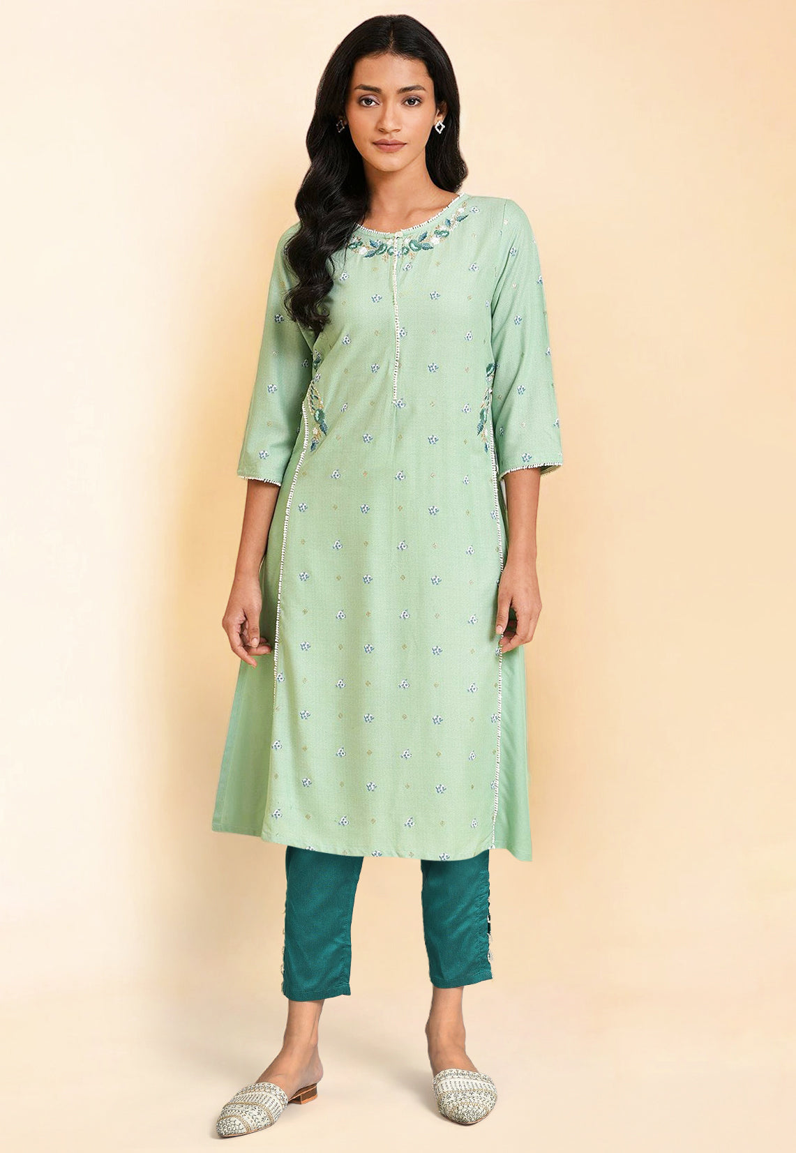 W for Woman Green Thread Embroidery Straight Kurta and Slim Pant Set