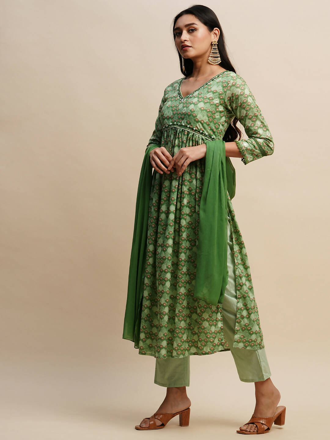 Green Pure Cotton Floral Printed Naira Cut Kurta And Bottom With Dupatta - Akashara