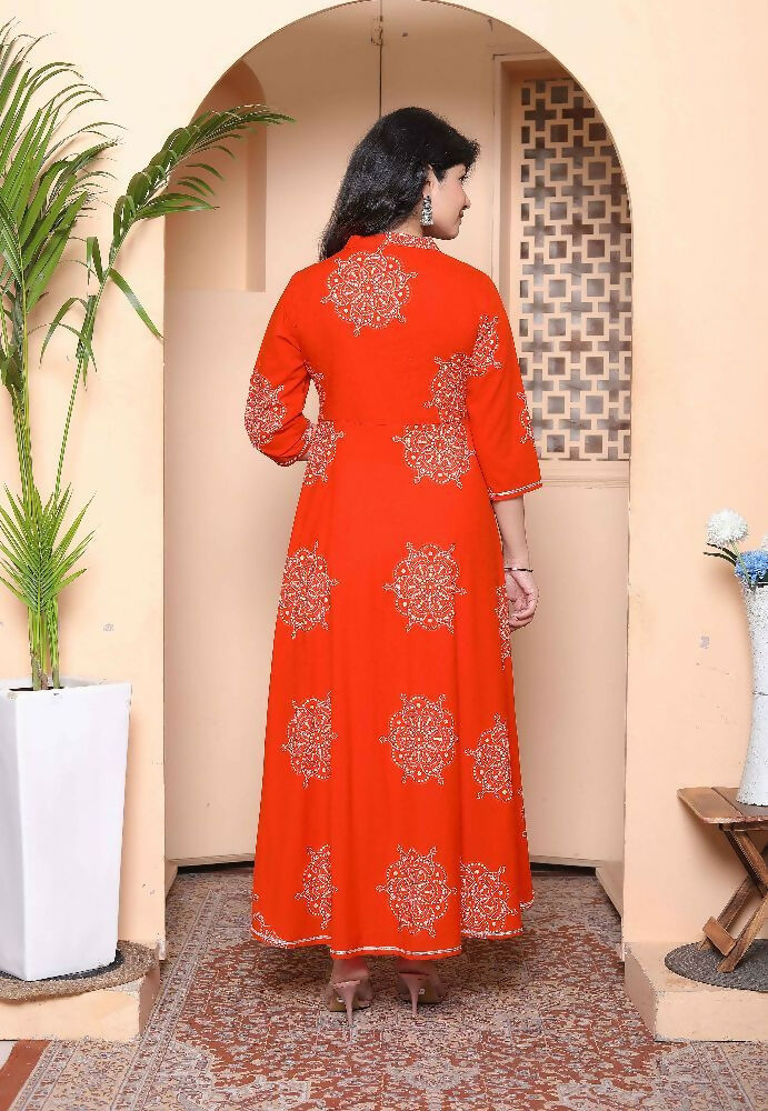 Miravan Women'S Orange Floral Cotton Printed Anarkali Kurta With Dupatta