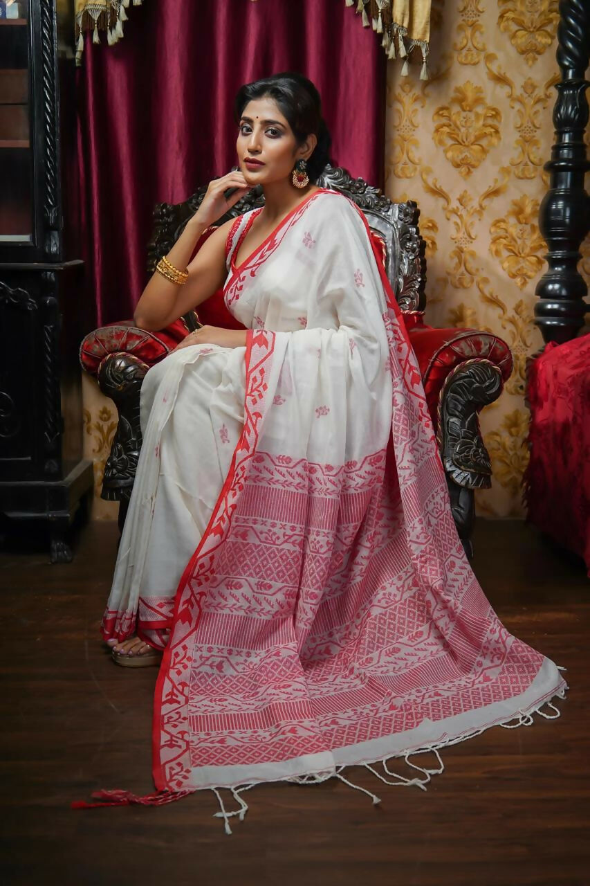Exclusive Collection Beautiful Musrise White Pure Cotton Hand Weaving Handloom Grab2Buy With Running Blouse Piece 