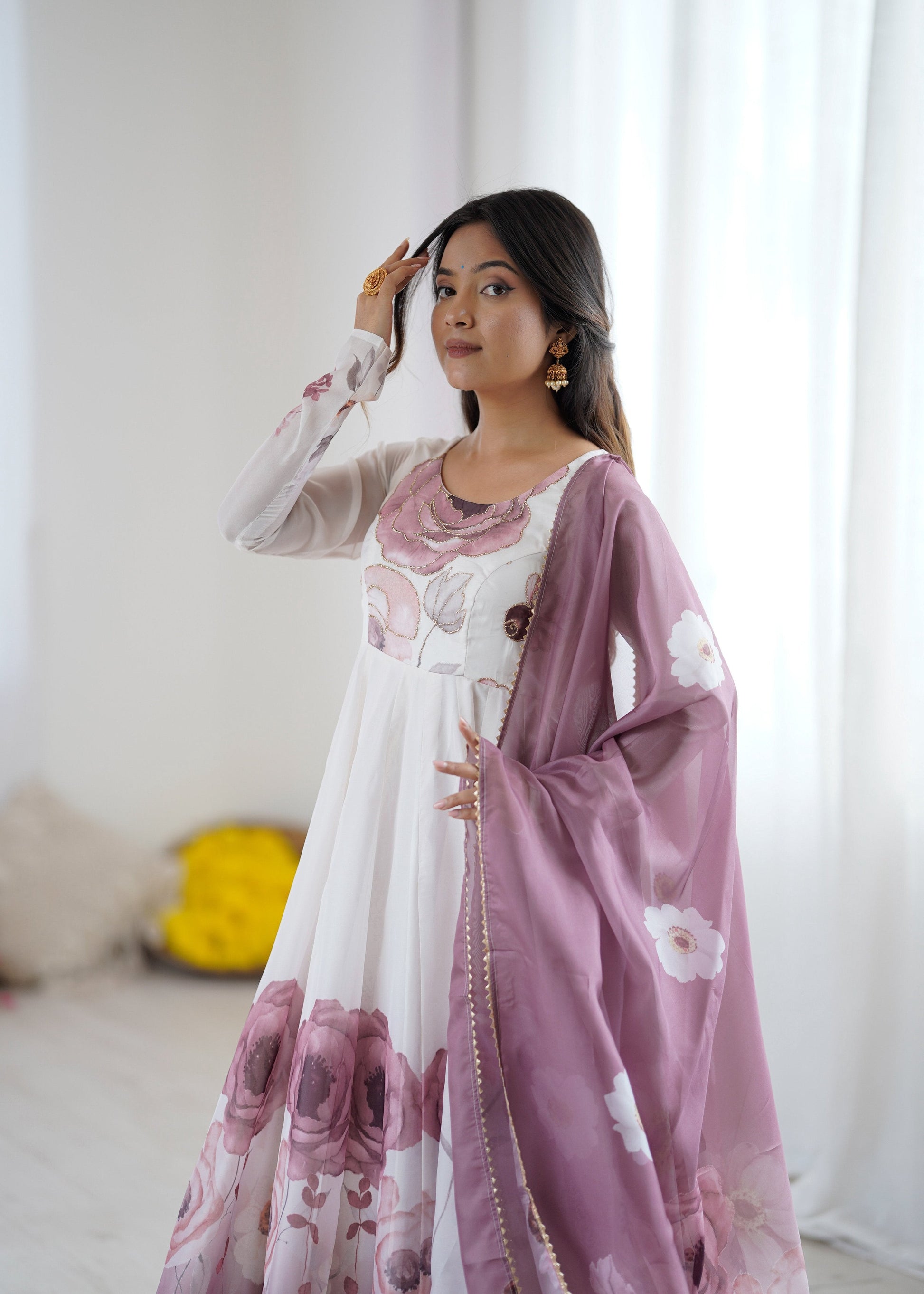 Lorenvalley Fashion Soft Organza Silk Front On Fancy Badla Jari Work Flower Position Print Outing Work Anarkali Kurta Pant With Dupatta Set 