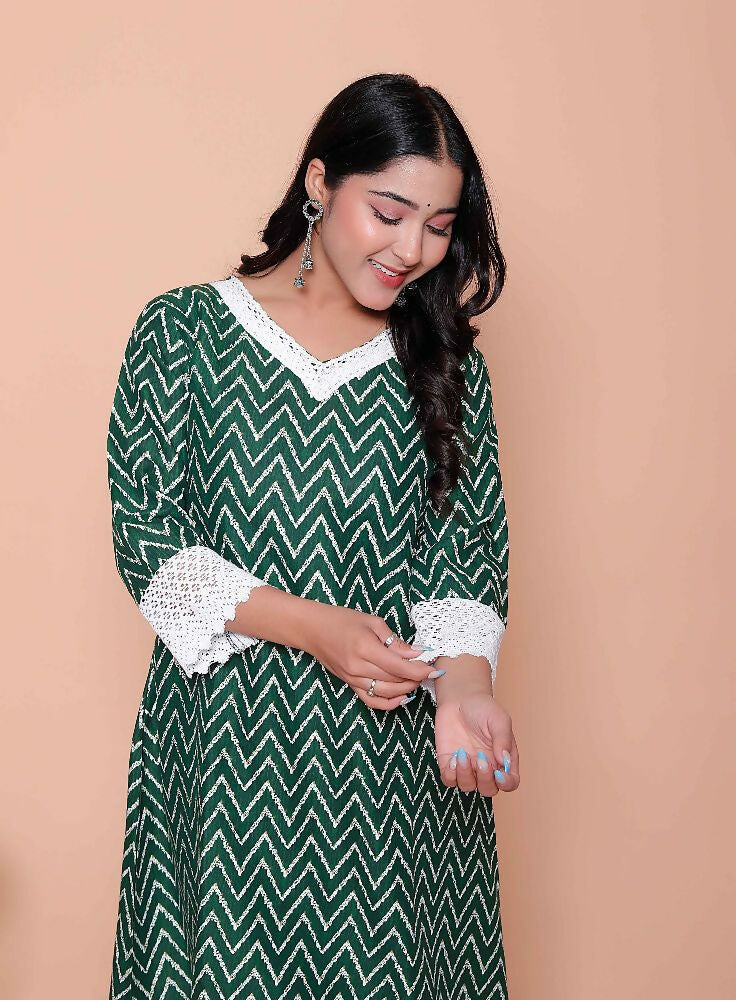 Miravan Womens Green Rayon Zigzag Print Kurta With Palazzo Set