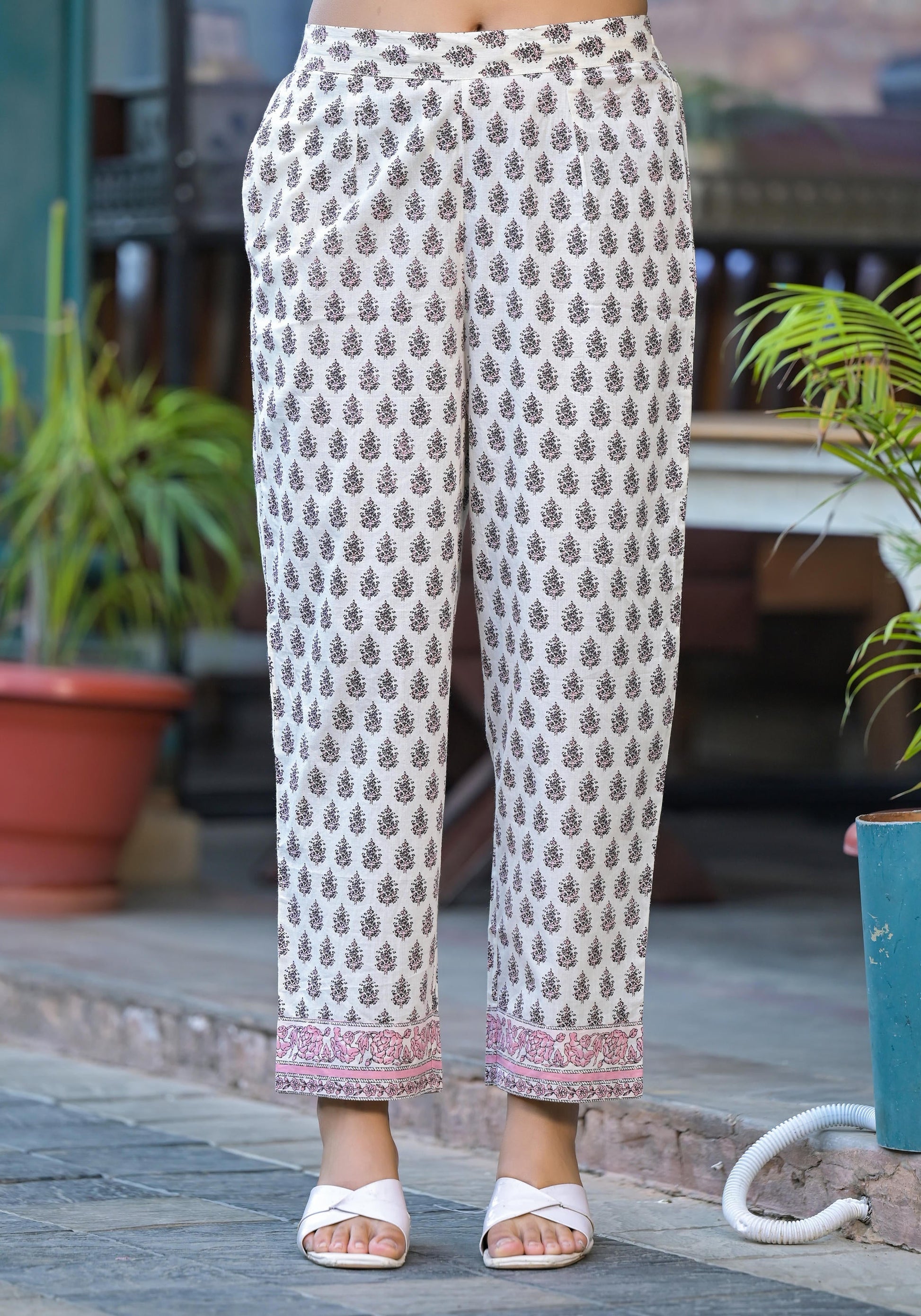 Juniper Pink Floral Printed Cotton Kurta Pant And Dupatta Set With Lace