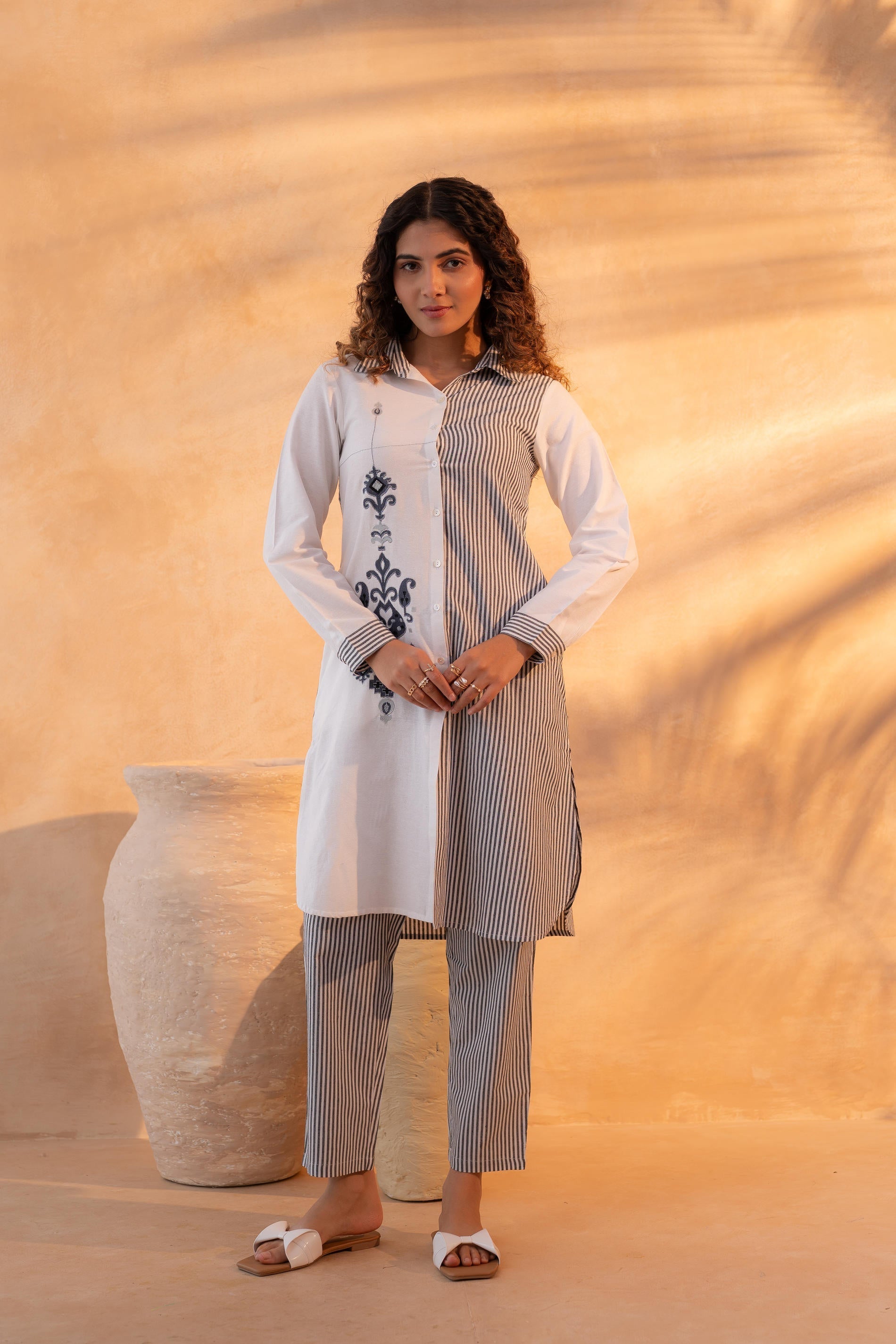 Juniper Black & White Divide Embroidered Panel Kurta Set