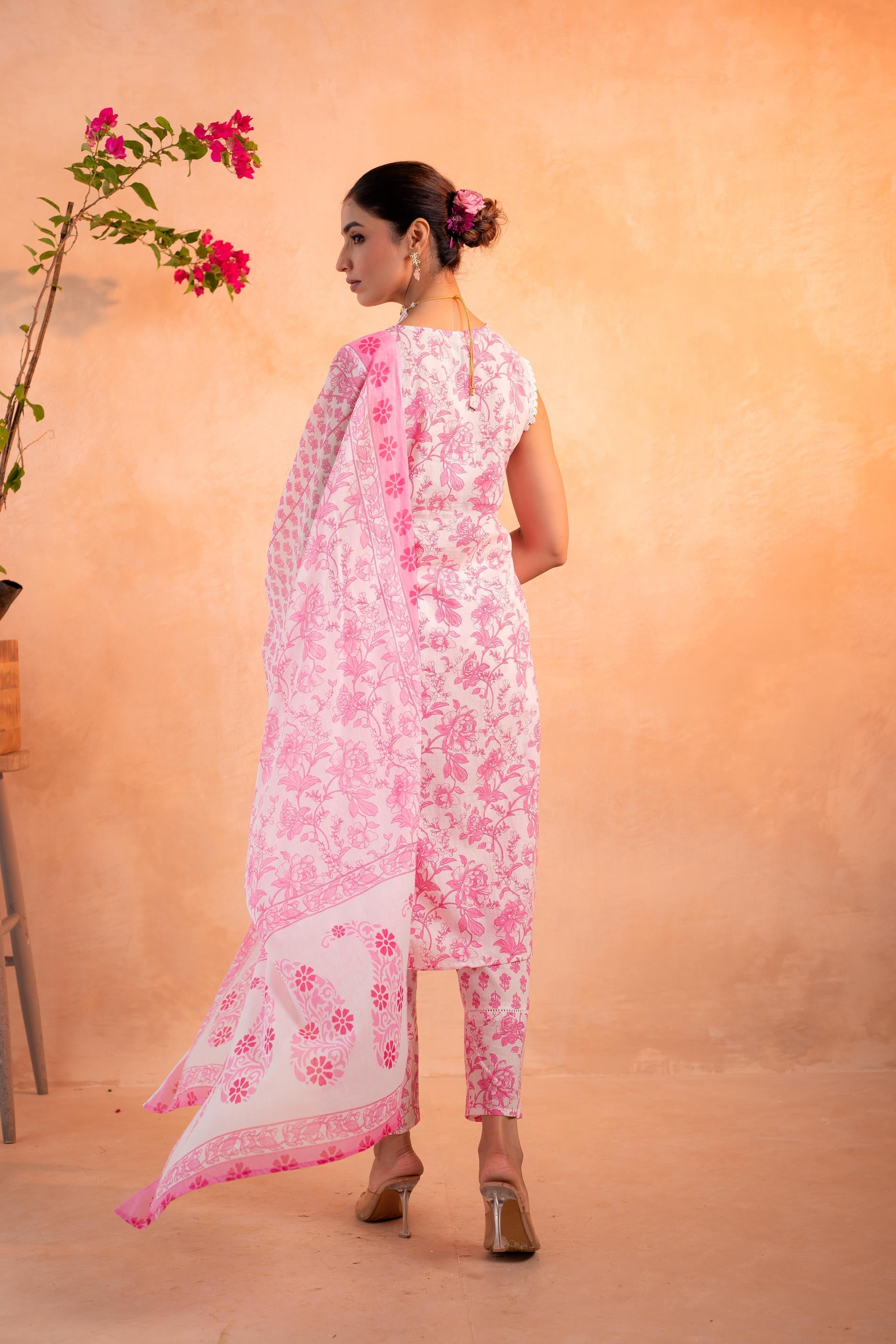 Juniper Pink Whisper Floral Kurta Pant And Dupatta Set