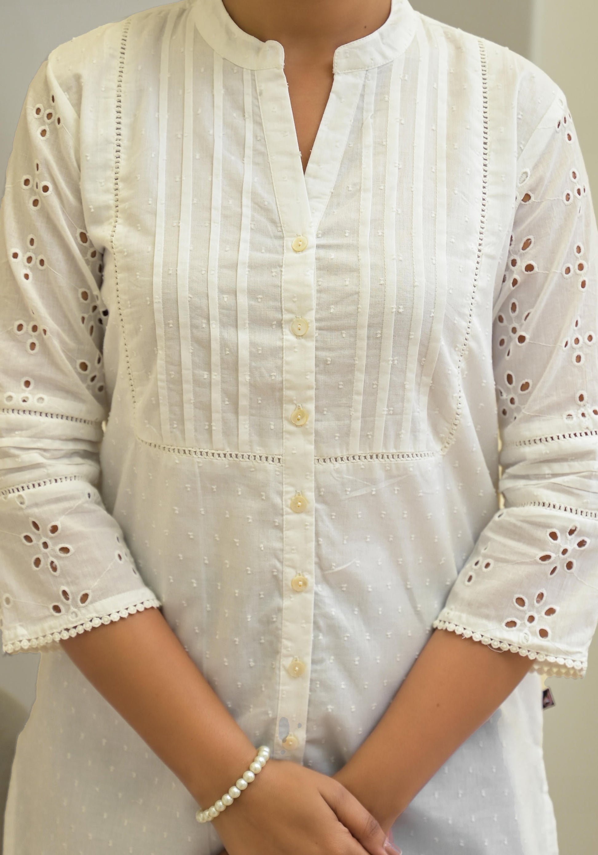 Juniper Women's White Solid Cotton Tunic With Schiffli Work