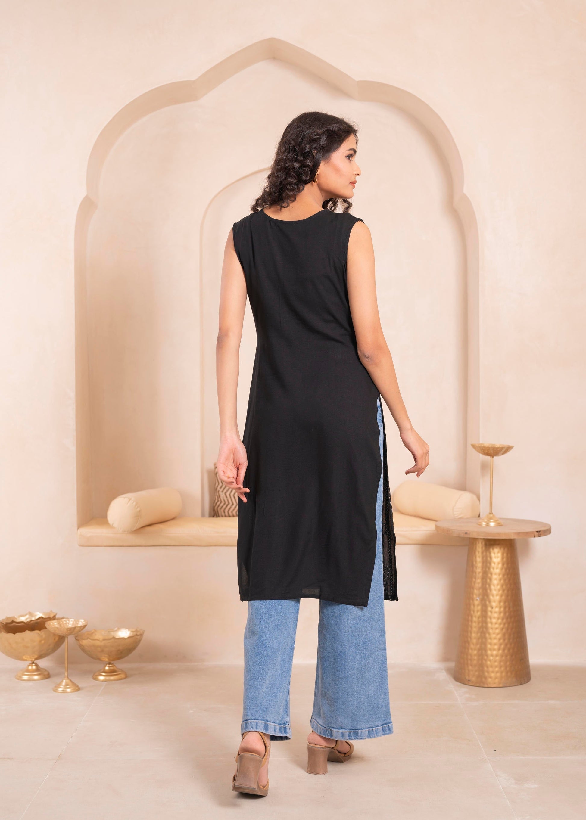 Juniper Black Geometric Embroidered Viscose Kurta with Mirror & Thread Work