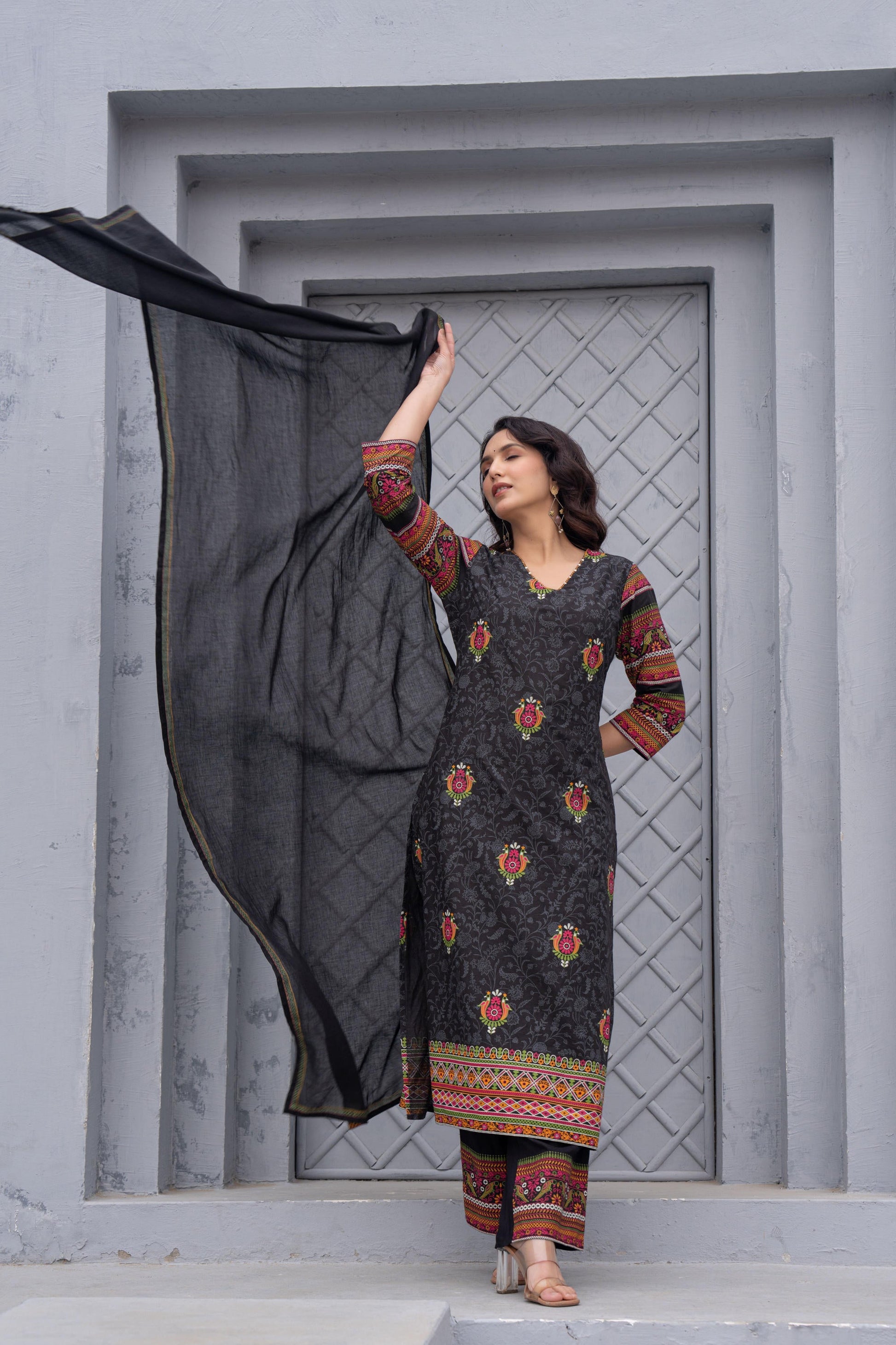 Juniper Black Floral Printed Cotton Kurta Set With Thread Work & Sequins