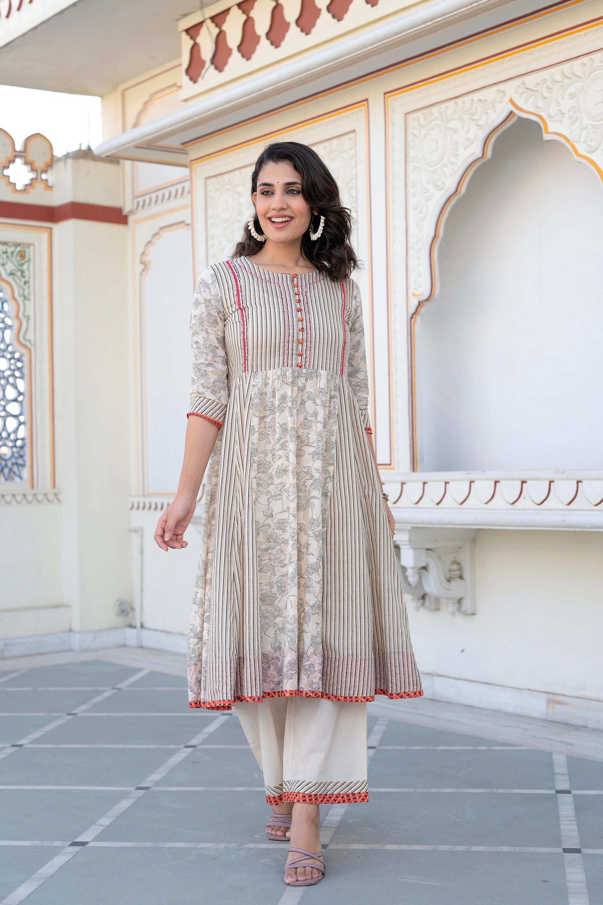 Juniper Women Printed Kurta and Palazzo Set