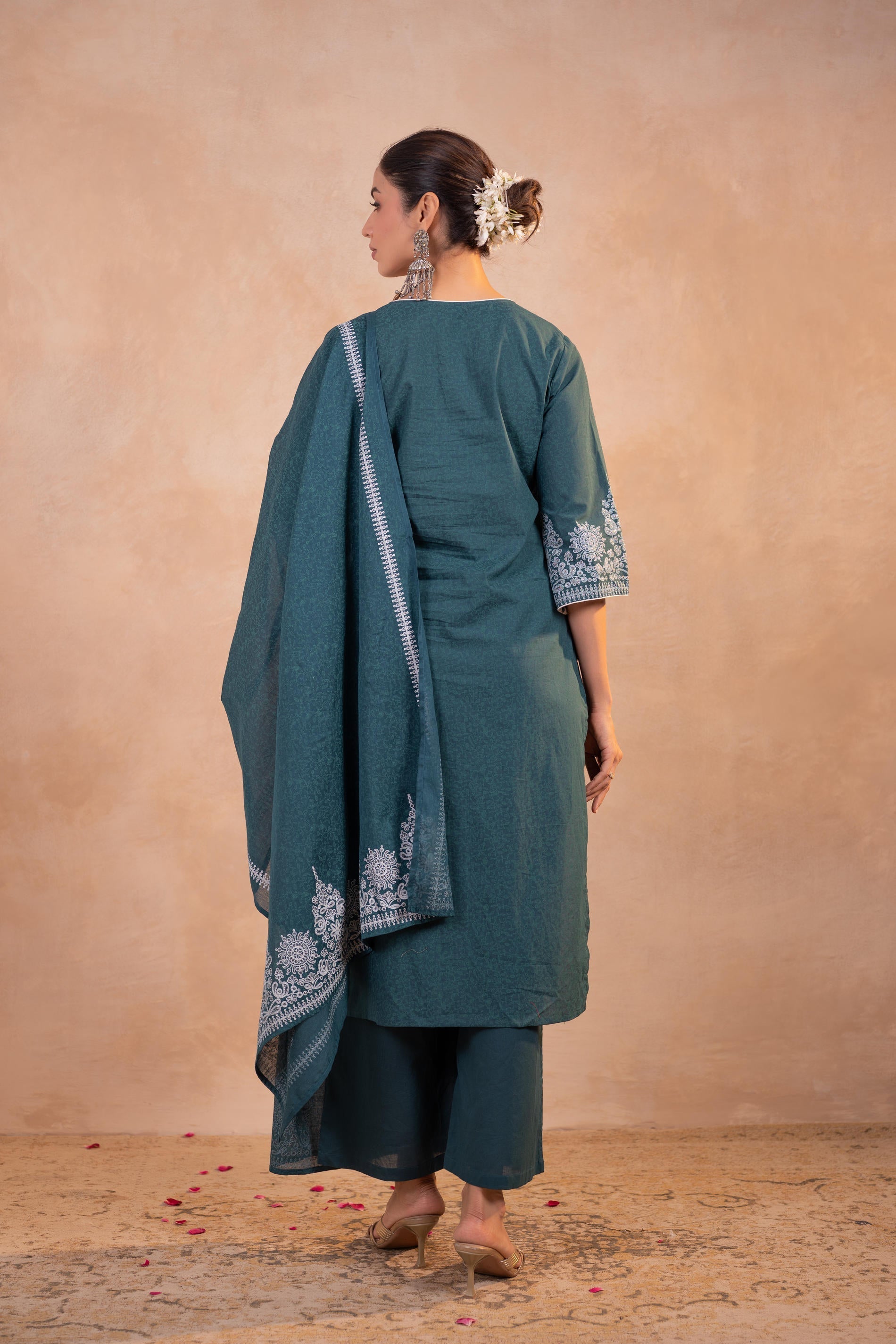 Juniper Teal Printed Kurta Pant And Dupatta Set