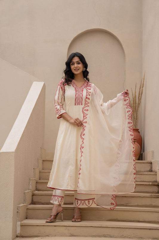 Juniper Off-White Anarkali Kurta Set With Red Embroidery And Organza Dupatta