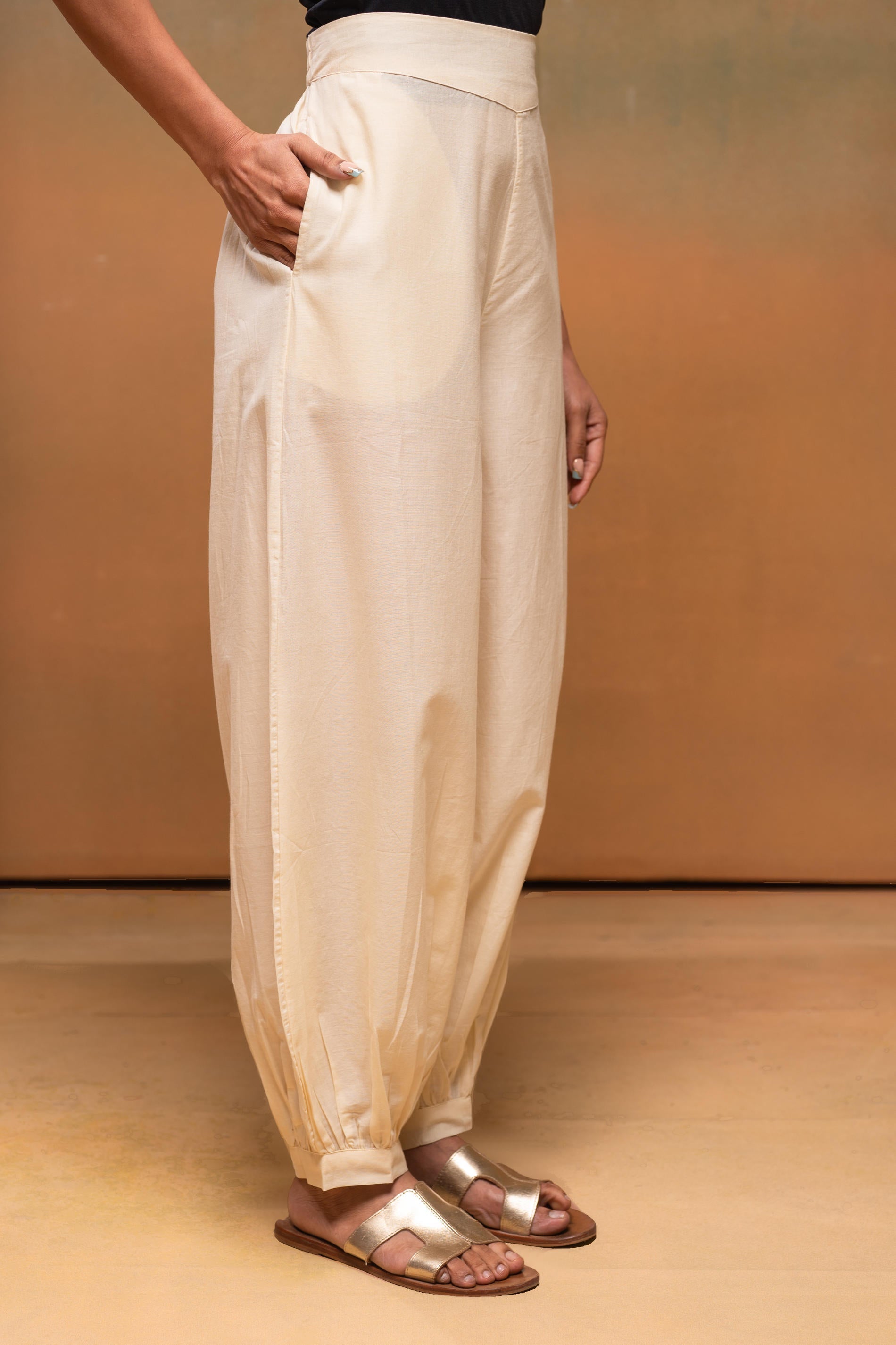 Juniper Ivory Cotton Solid Pant For Women