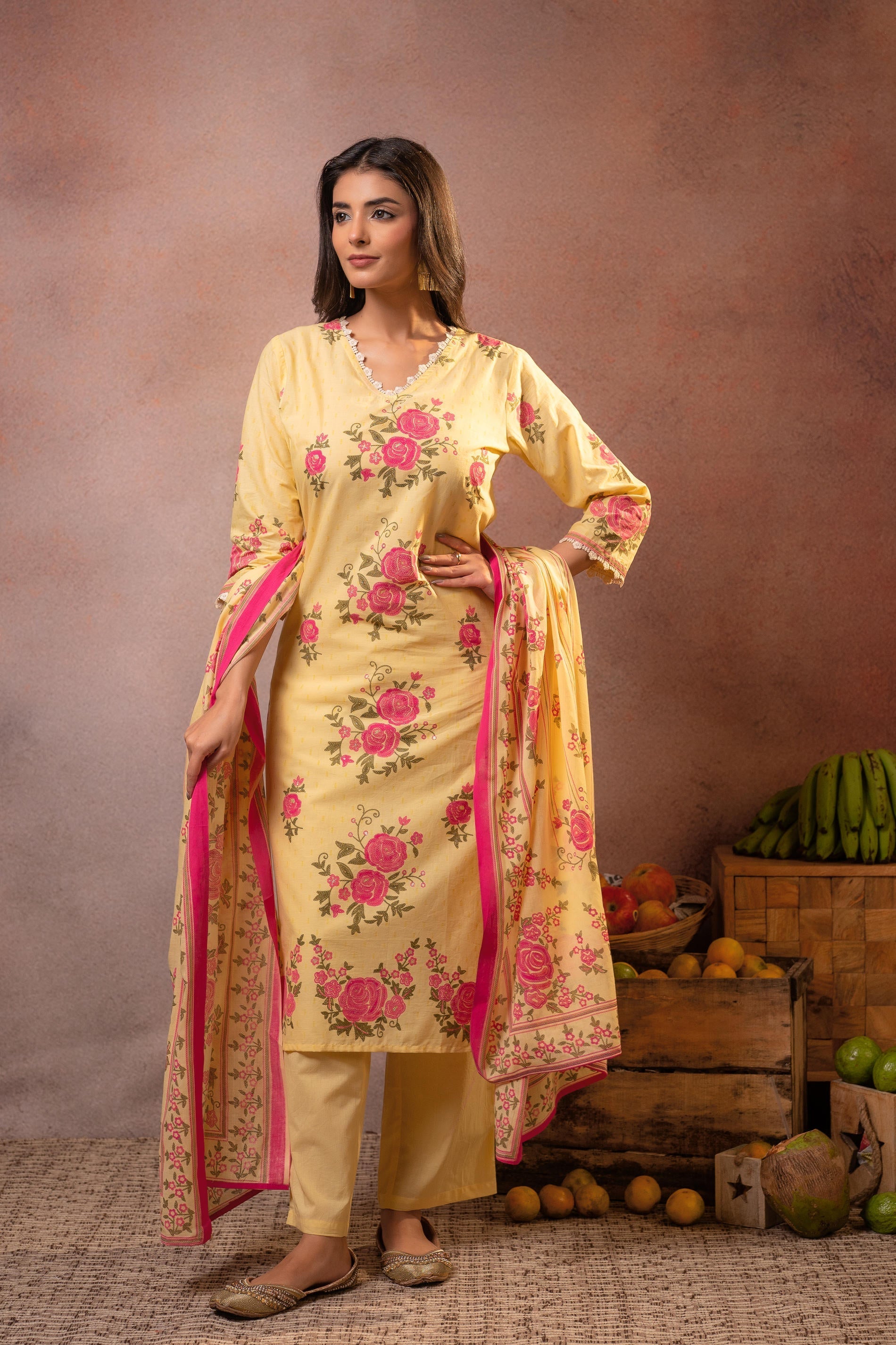 Juniper Gulbahaar Blush Floral Kurta Pant And Dupatta Set