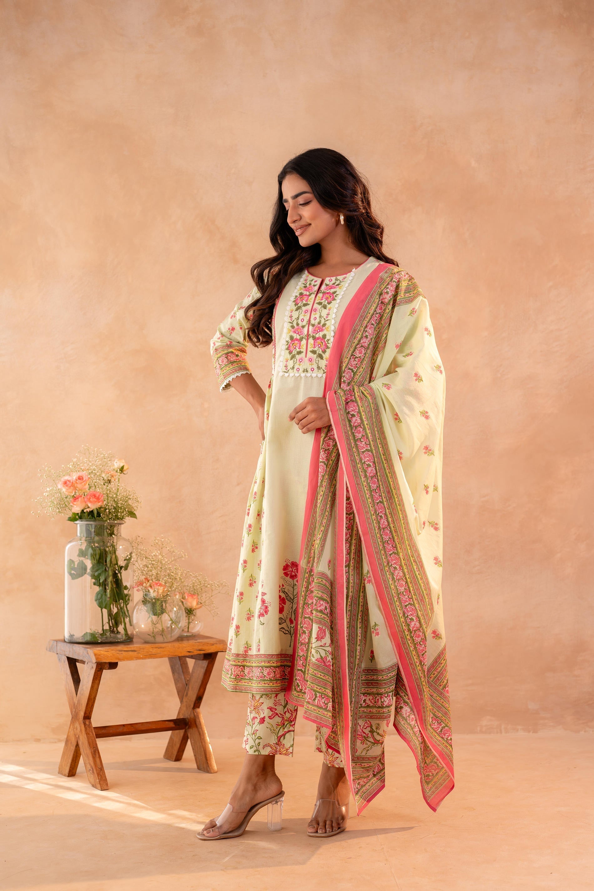 Juniper Noor-e-Gul SageGreen Printed Kurta Pant And Dupatta Set