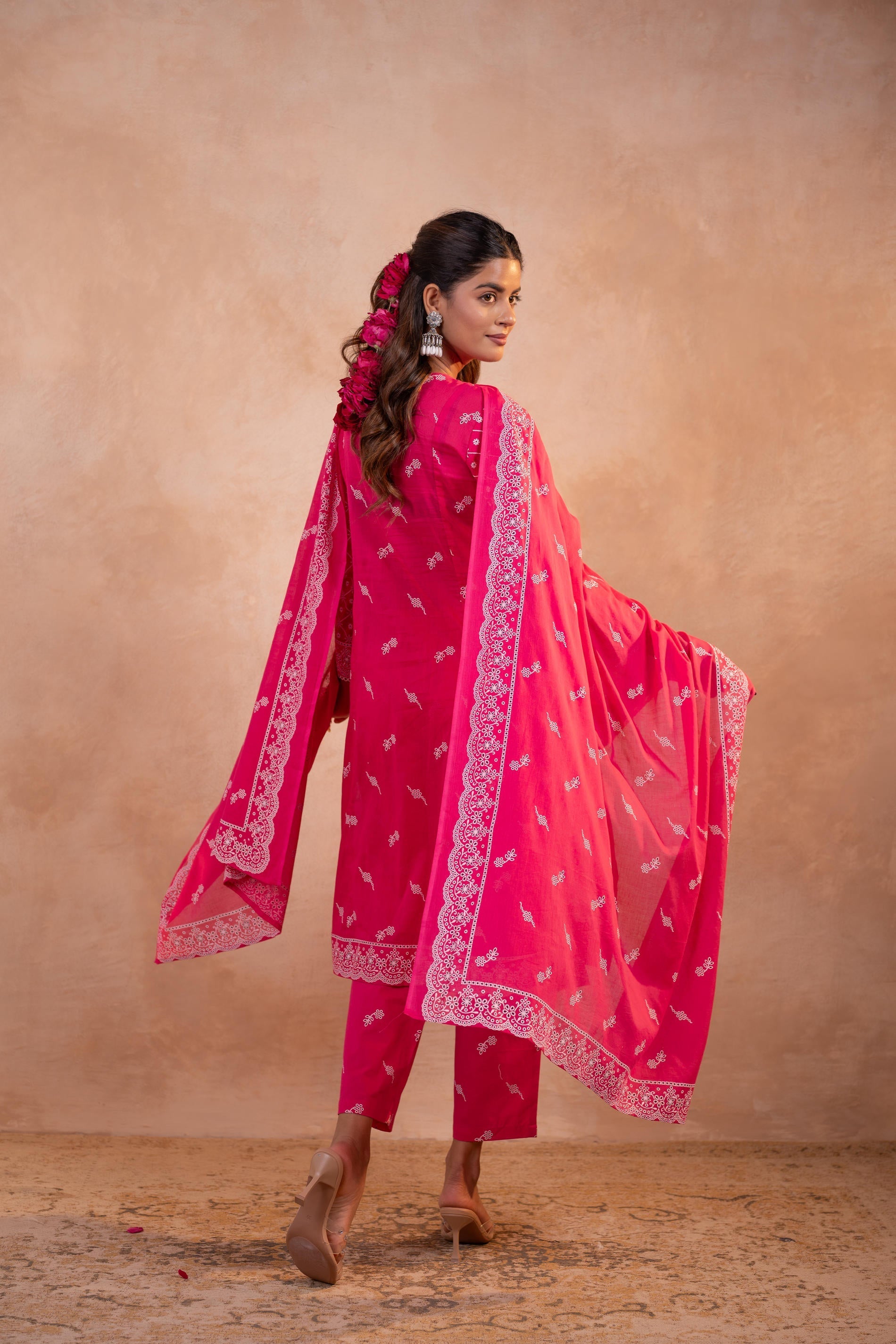 Juniper Gulbahar Fuchsia Printed Kurta Pant And Dupatta Set