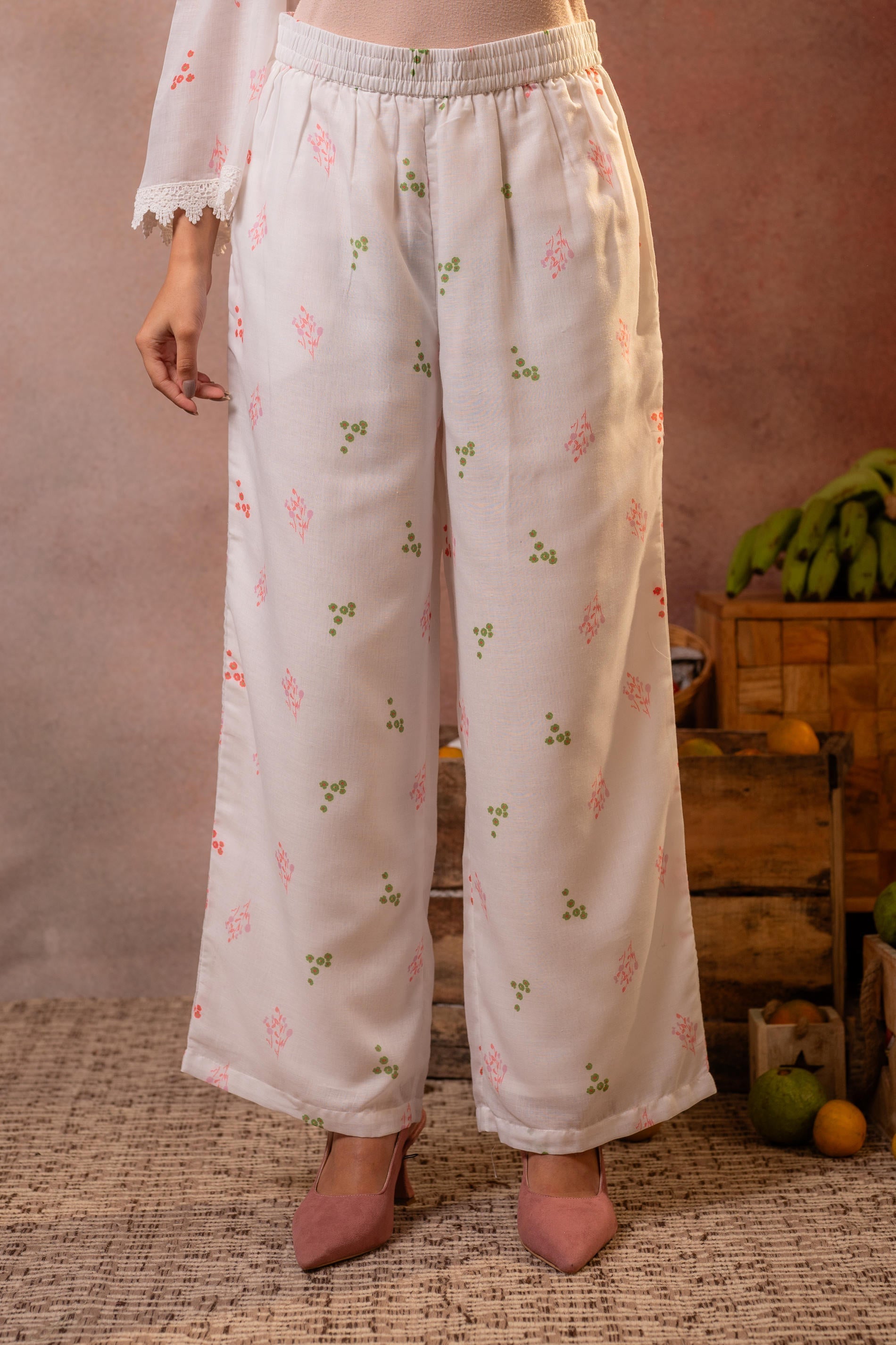 Juniper Gulnaar Garden Printed Kurta Set
