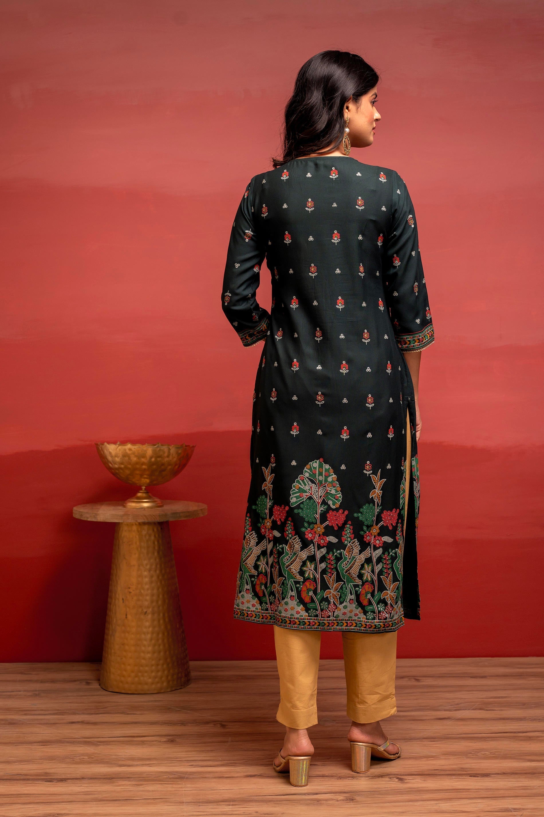 Juniper Dark Green Festive Straight Kurta With Heritage Motifs