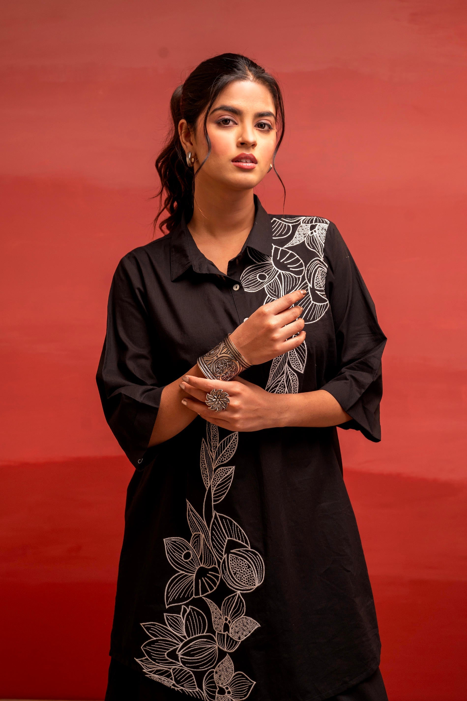 Juniper Black Solid Cotton Shirt And Pants Co-Ord Set With Thread Work