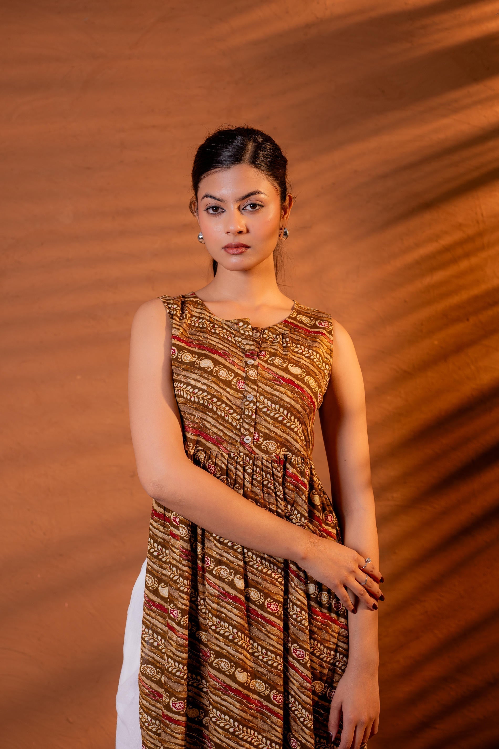 Juniper Rust Tribal Wave Printed Sleeveless Flared Kurta