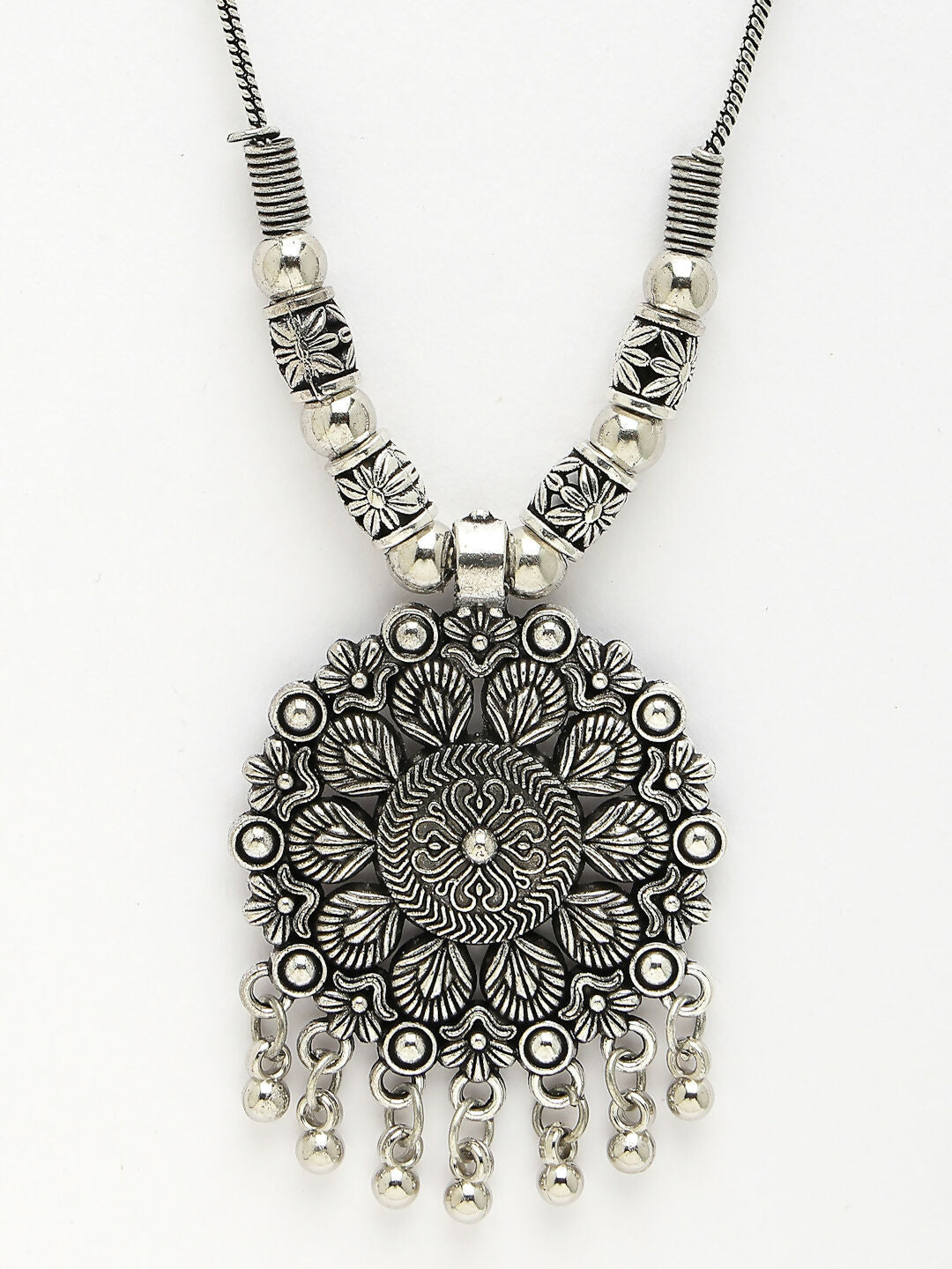 NVR Women's Silver-Toned Floral Shape Pendant with Chain 