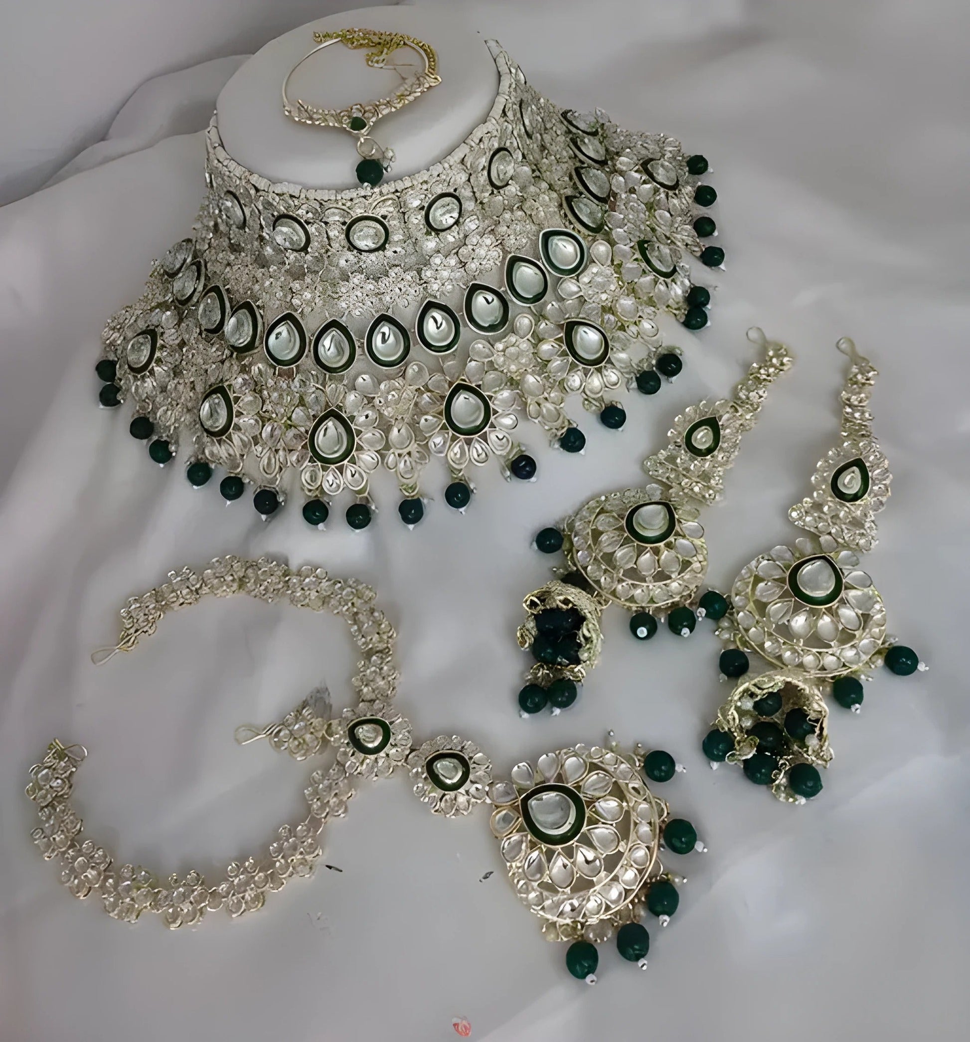Jewel City Luxurious Green Kundan Bridal Set - Complete Semi Wedding Jewelry Collection with Pearl Embellishments