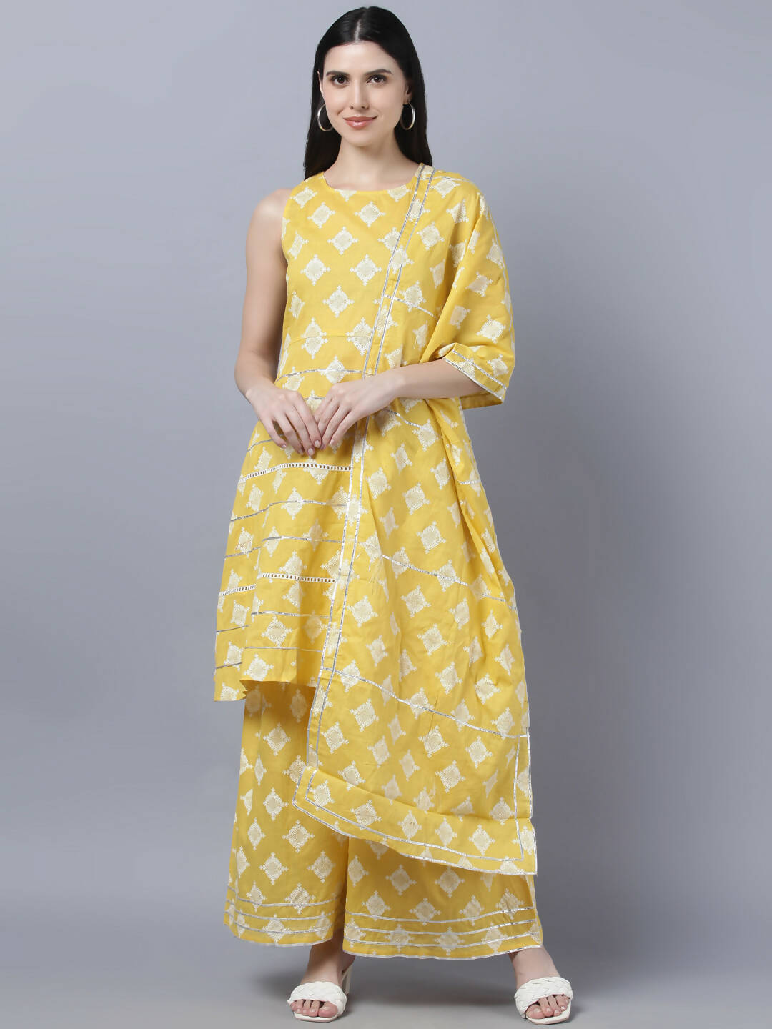 Myshka Women Yellow Floral Pure Cotton Kurti with Palazzos With Dupatta