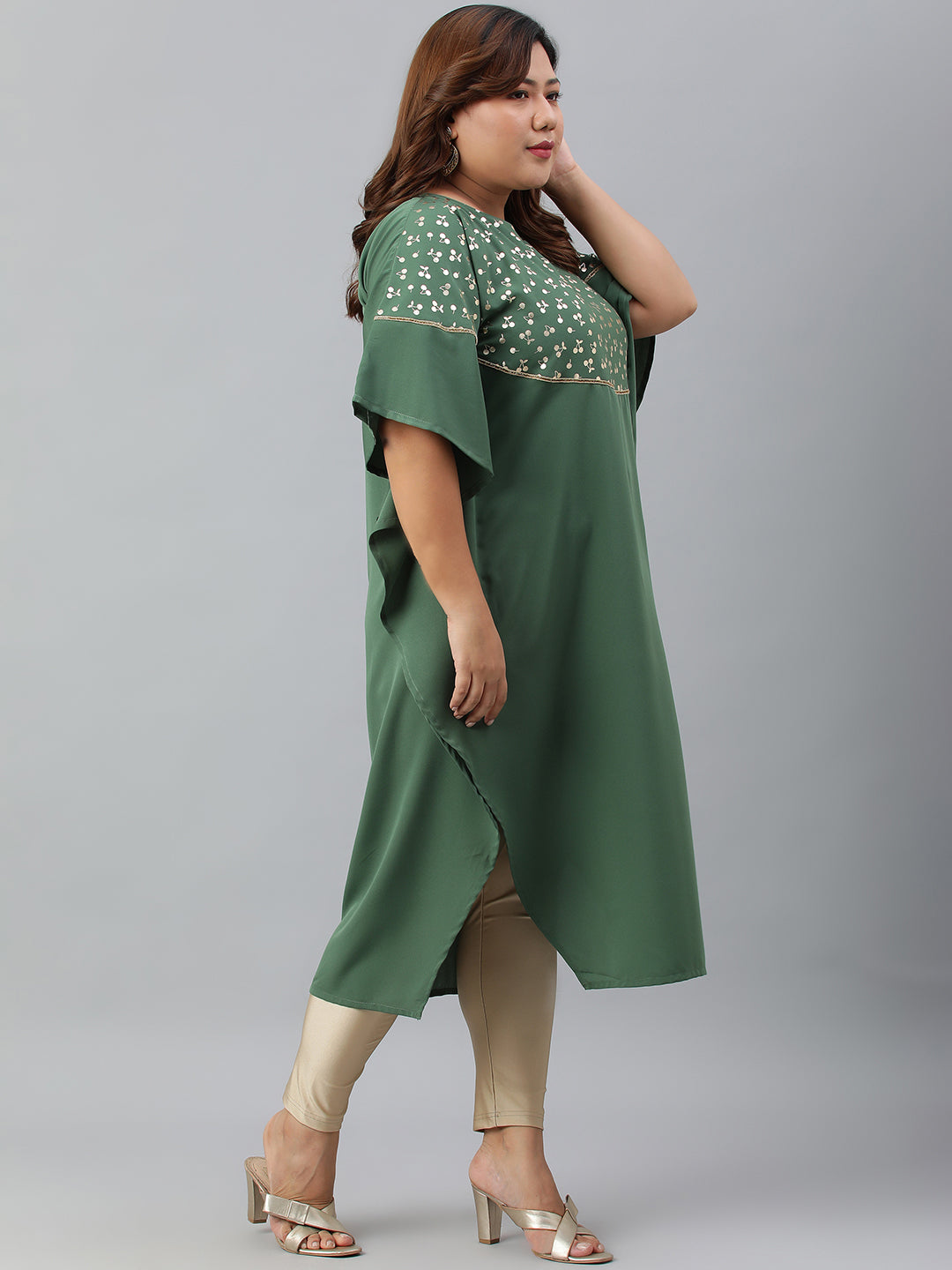 Janasya Women's Green Poly Crepe Foil Print Casual Kaftan kurta 