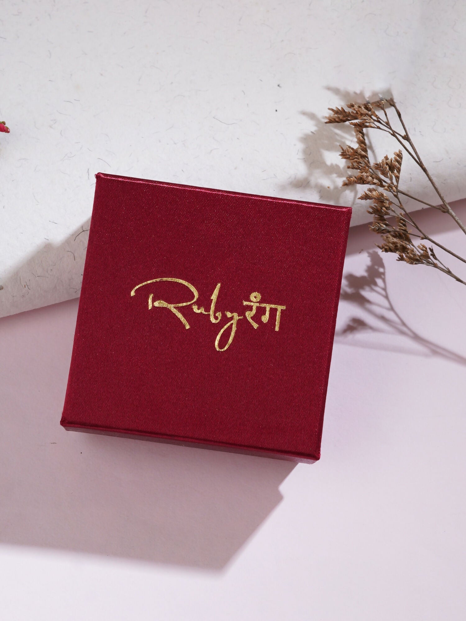 stone stud (white) - Ruby Raang
