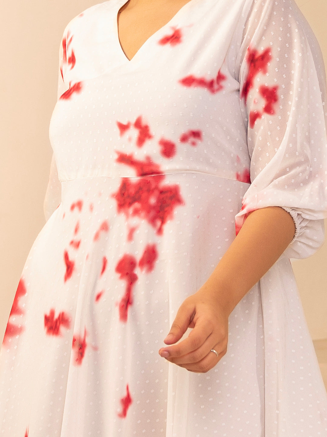 Janasya Off White Dobby Georgette Tie & Dye Fit & Flare Dress 