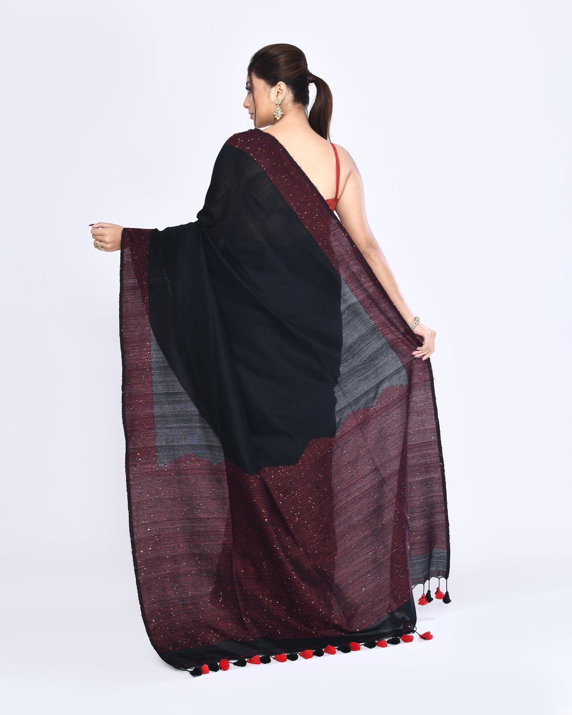 Piyari Fashion Women's Black Embellished Sequined Cotton Saree