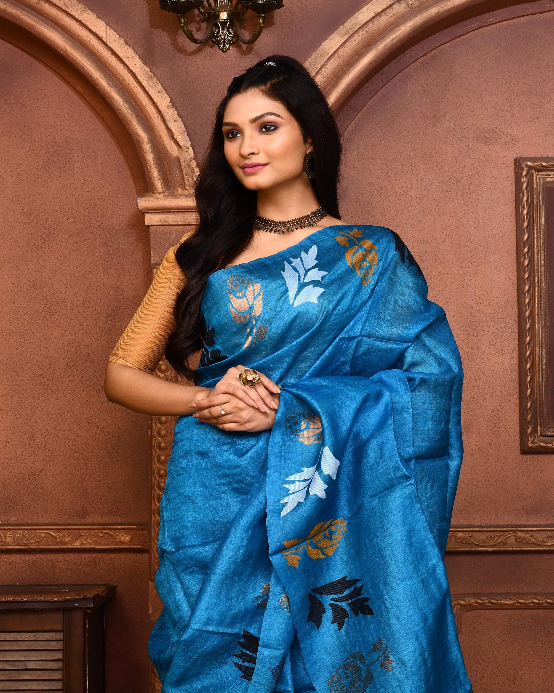 Piyari Fashion Turquoise Blue Tussar Silk Jamdani Saree With Blouse Piece
