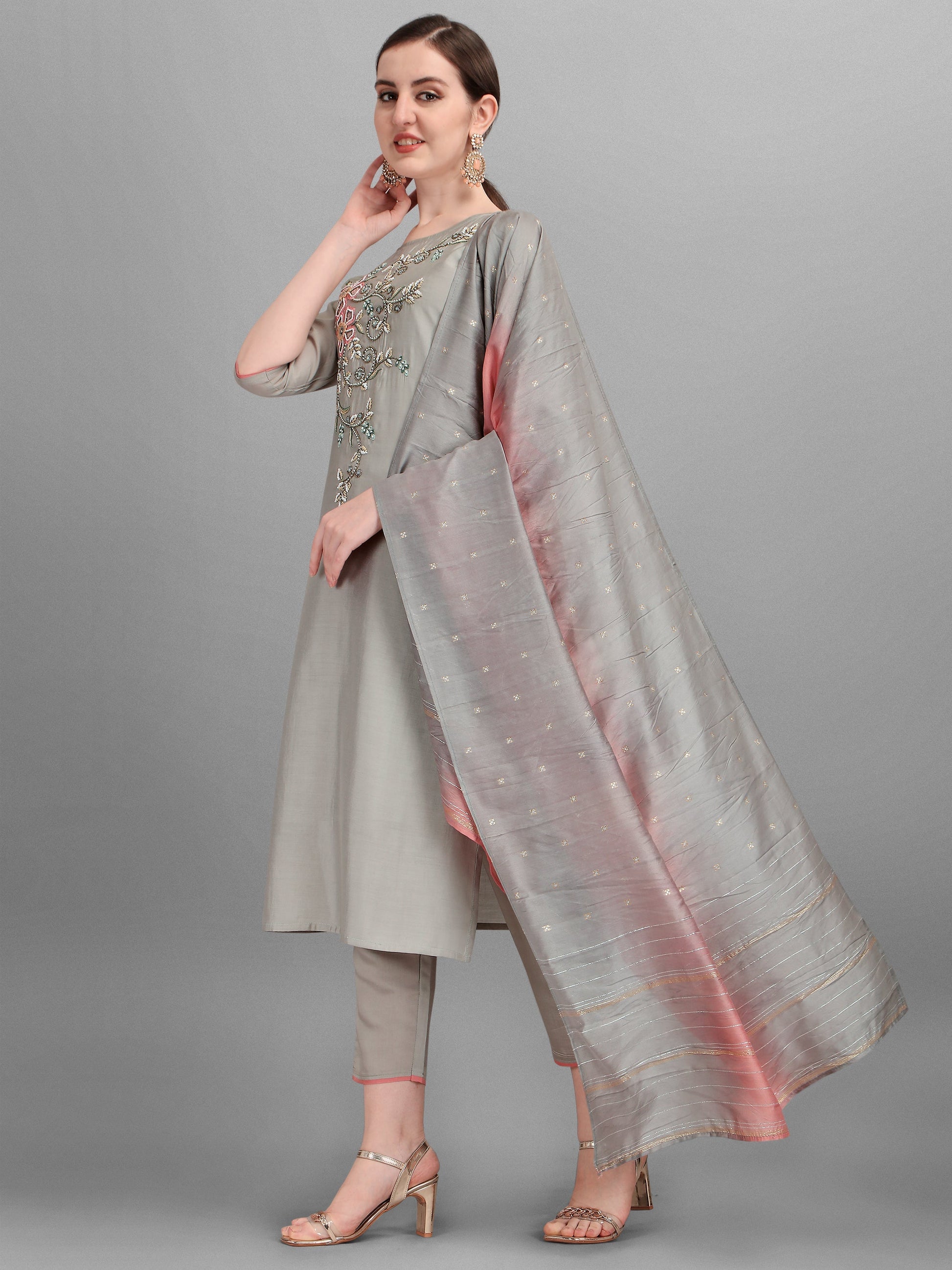 Floral Embroidered Kurta With Pant And Dupatta Set, Multicolor - Hiral Fashion