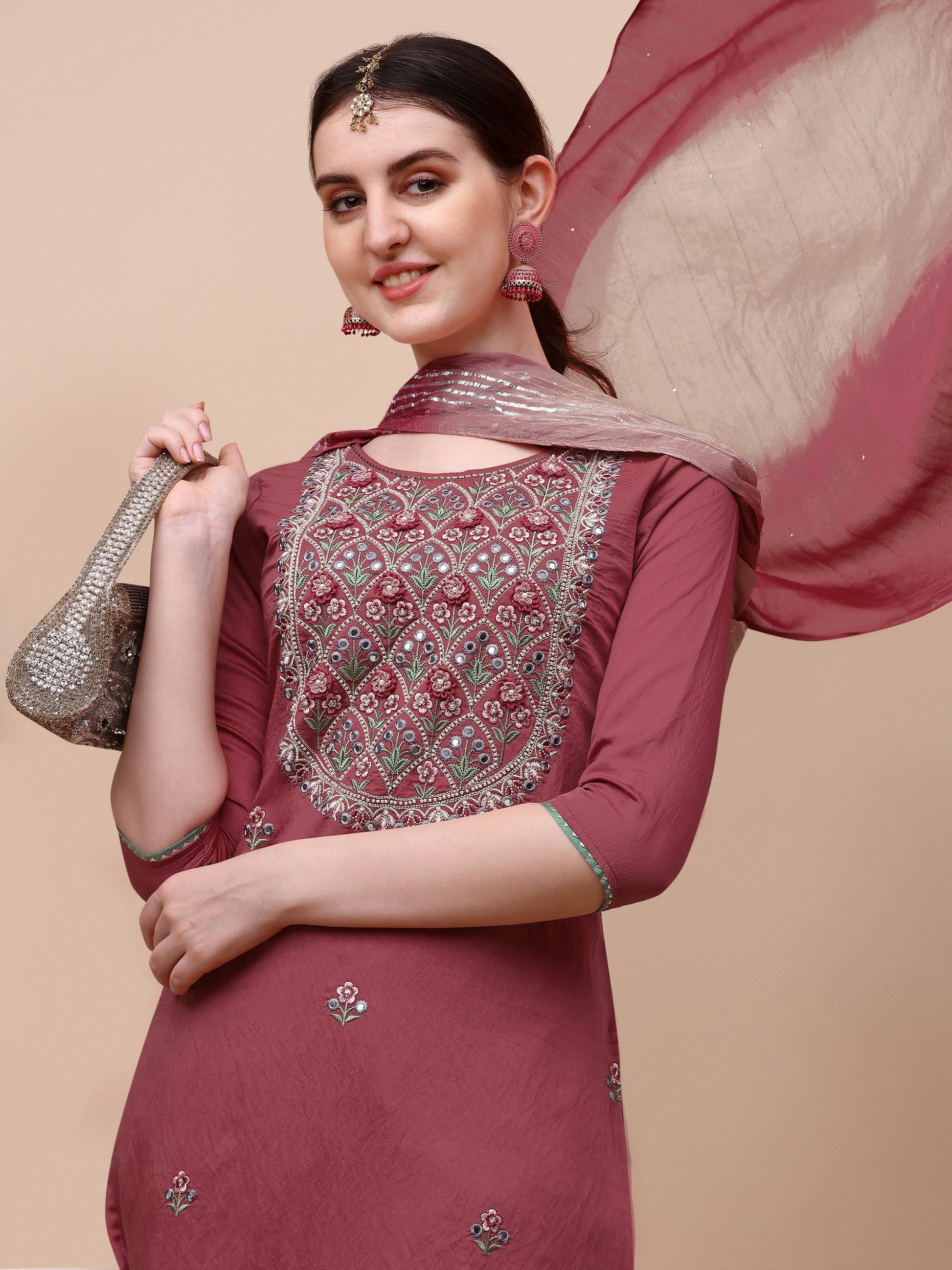 Hand Embroidered Pink Chanderi Kurta With Pant & Dupatta Set Premium, Multicolor - Hiral Fashion