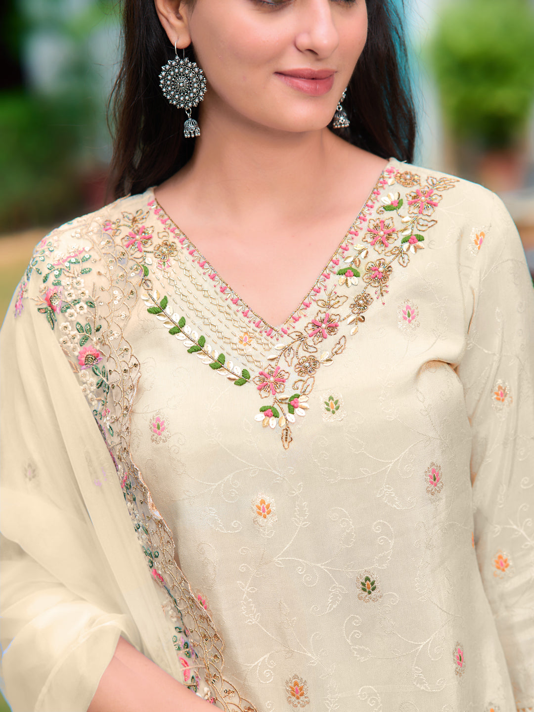 Hand Embroidered Banarasi Jacqauard Kurta With Pant & Embroidered Organza Dupatta, Cream - Hiral Fashion