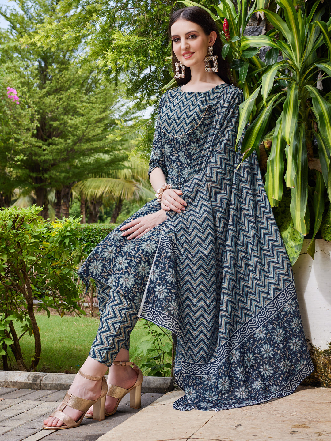 Floral Printed Kurta With Pant & Dupatta Set, Multicolor - Hiral Fashion
