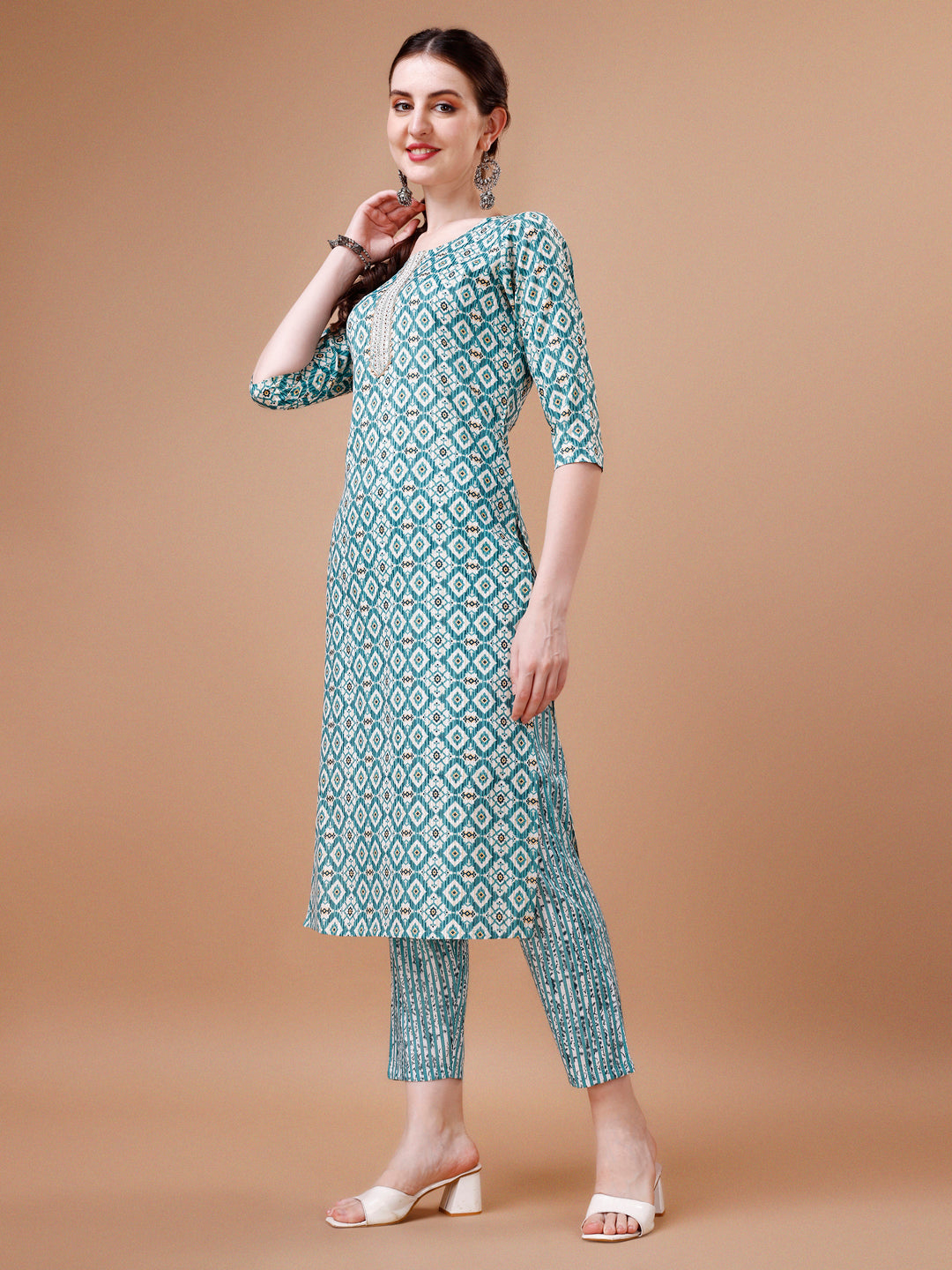 Printed & Lace Yoke Embroidered Kurta With Pant & Dupatta, Multicolor - Hiral Fashion