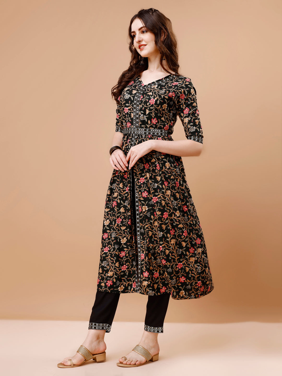Embroidered Front Slit Floral Printed Kurta With Pant,Dupatta & Belt, Multicolor - Hiral Fashion