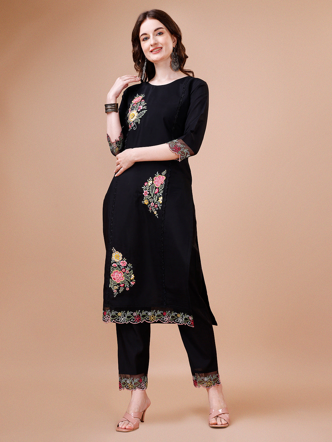 Hand Embroidered Kurta With Pant & Embroidered Organza Dupatta Premium, Multicolor - Hiral Fashion