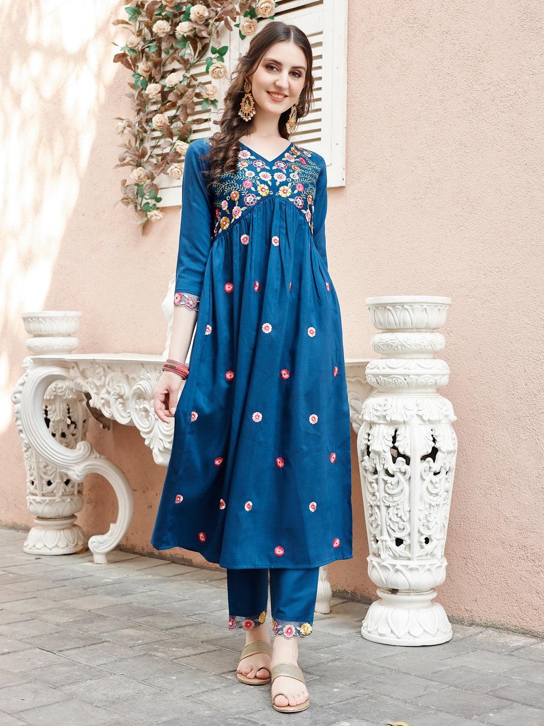Hand Embroidered Alia Cut Kurta With Pant & Embroidered Organza Dupatta Premium Luxury, Multicolor - Hiral Fashion
