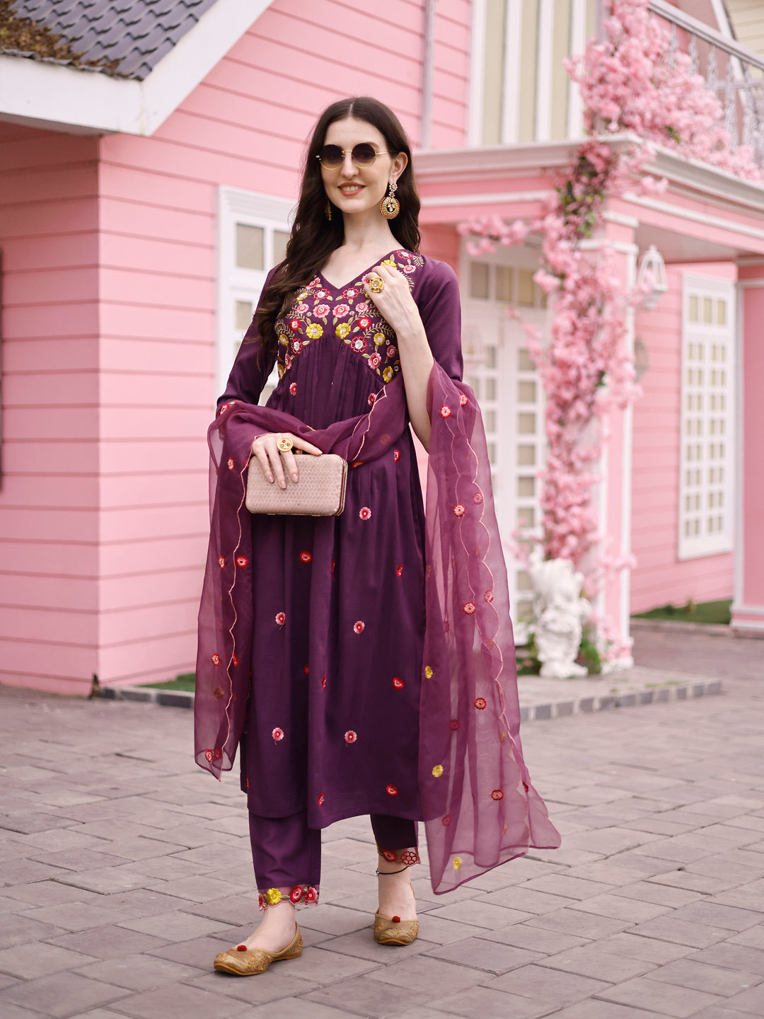 Hand Embroidered Alia Cut Kurta With Pant & Embroidered Organza Dupatta Premium, Multicolor - Hiral Fashion