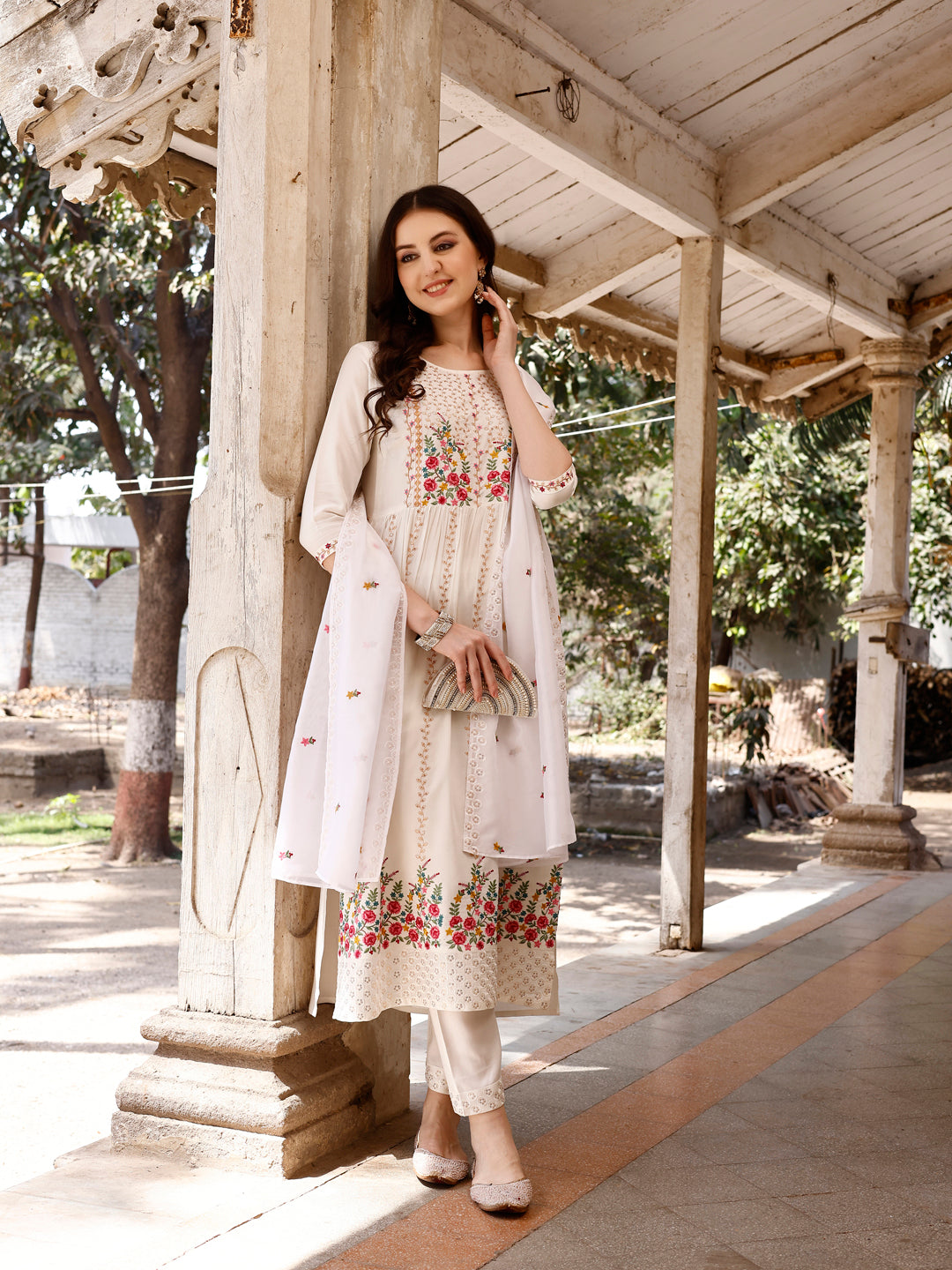 Nyra Cut Floral Front Embroidered Kurta With Pant & Organza Embroidered Dupatta Premium, Multicolor - Hiral Fashion