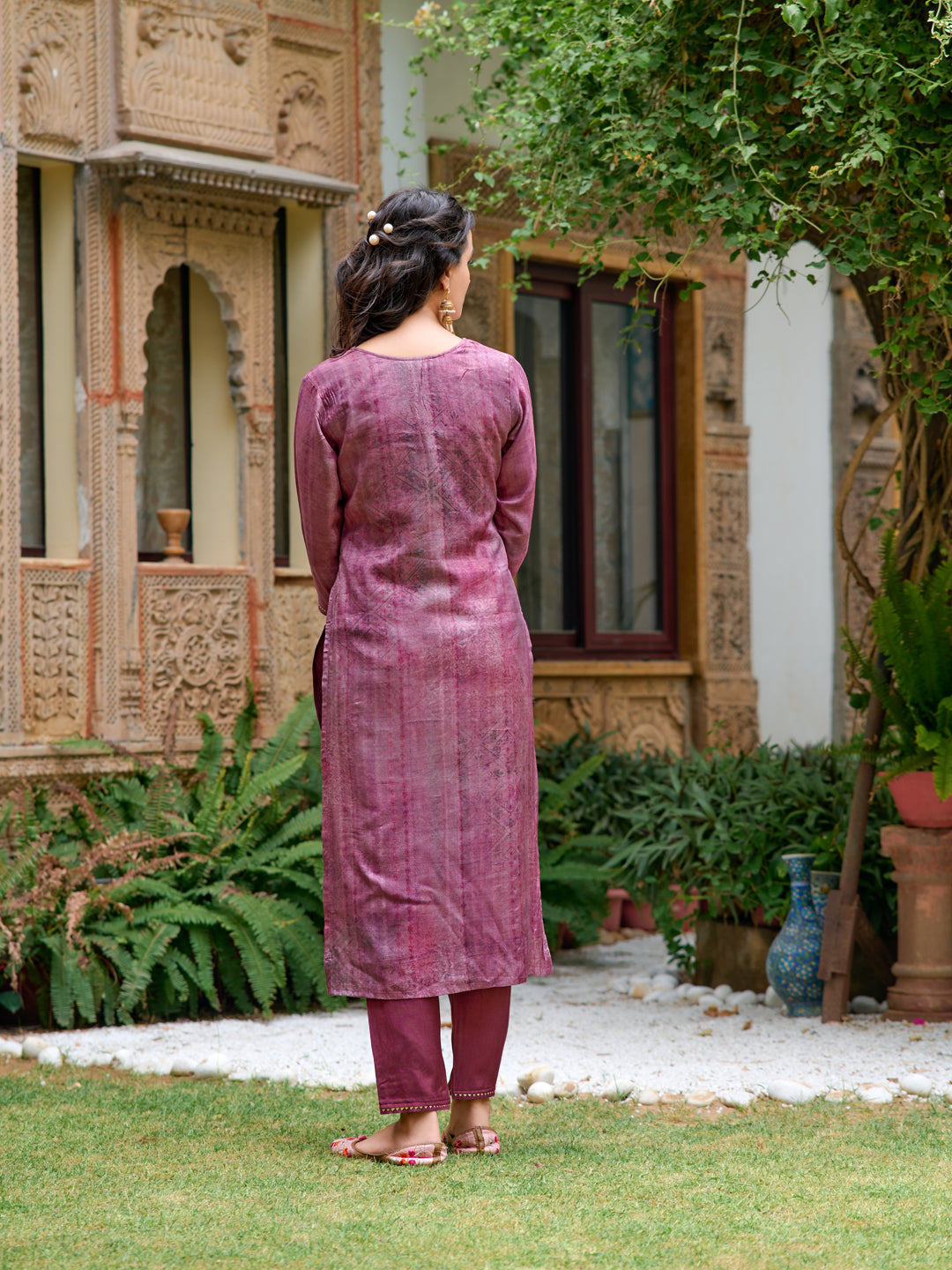 Hand Embroidered & Digital Printed Muslin Kurta With Pant & Printed Dupatta, Lavender - Hiral Fashion